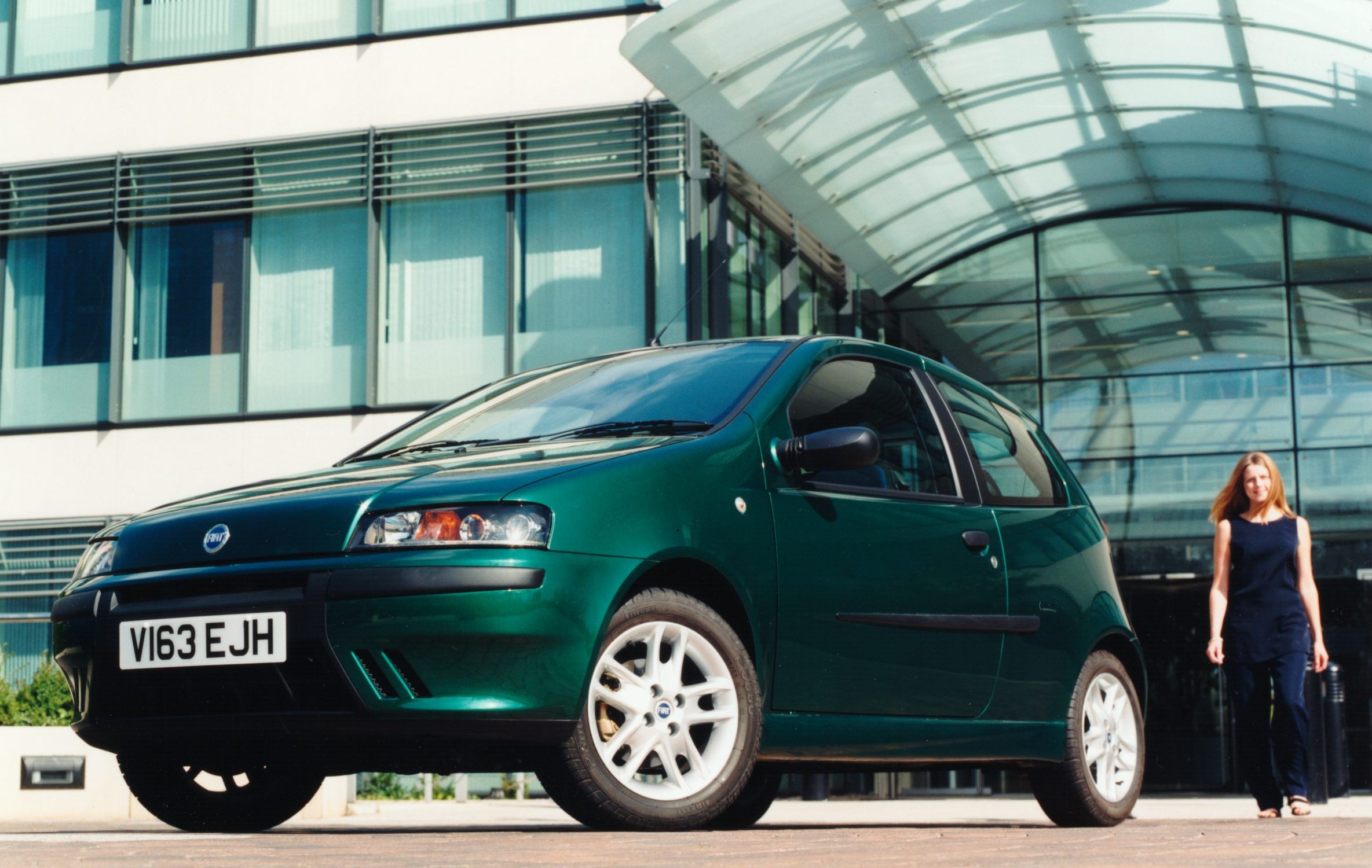 Car Pictures → Fiat → 1999 Fiat Punto Sporting