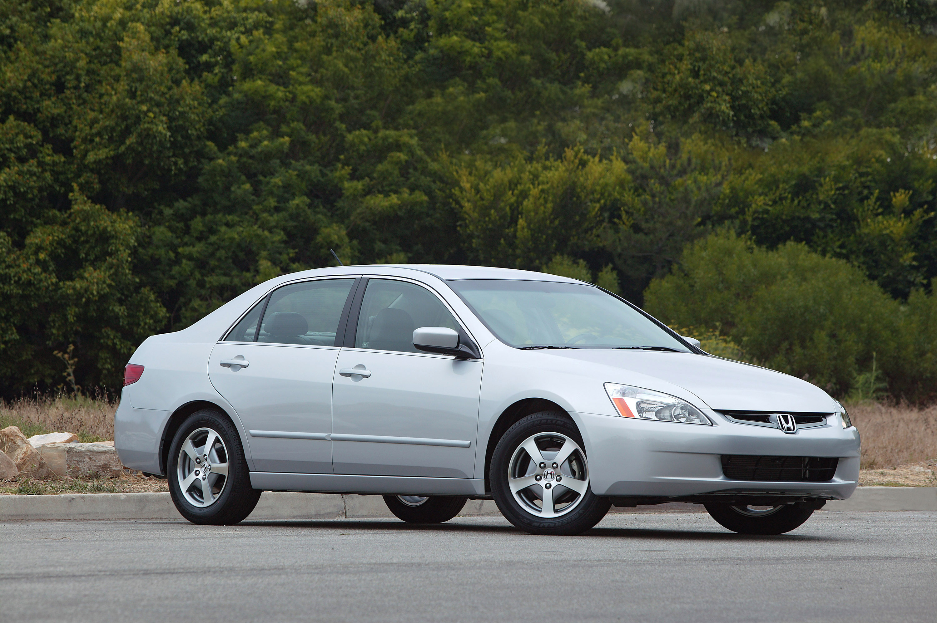 Reviews on honda accord hybrid 2005 #2