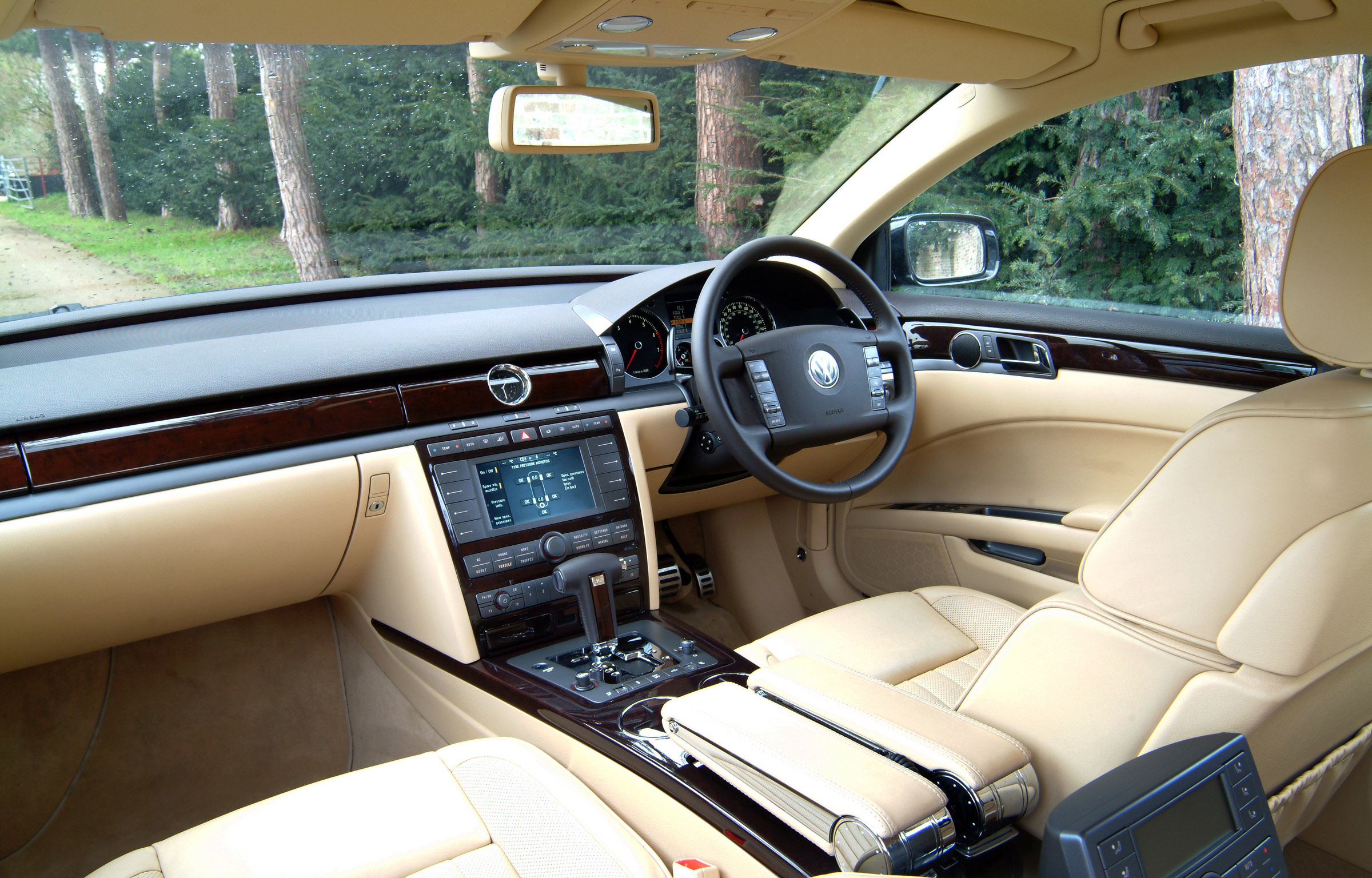 2005 Volkswagen Phaeton Partsopen