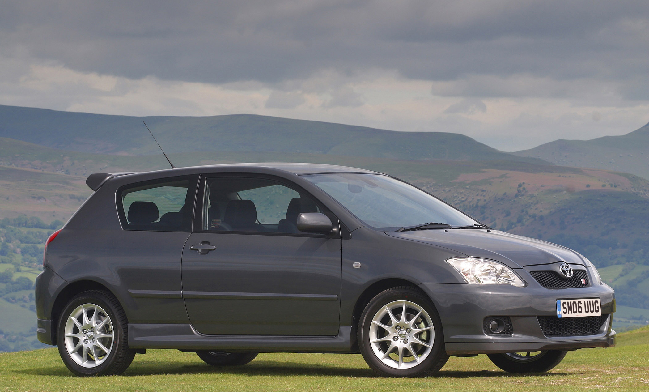 2006 Toyota corolla sport review