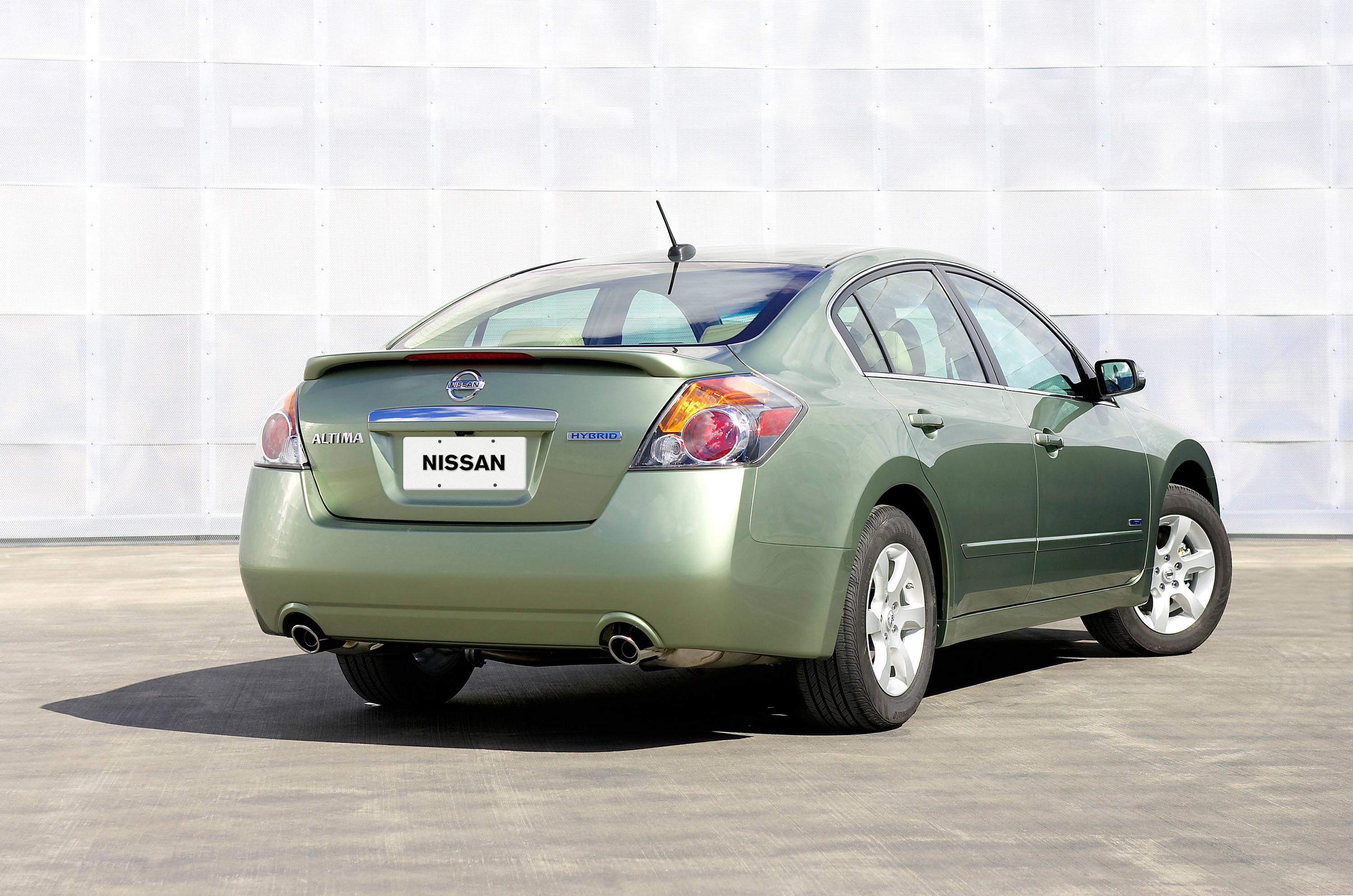 2008 Nissan altima hybrid user reviews