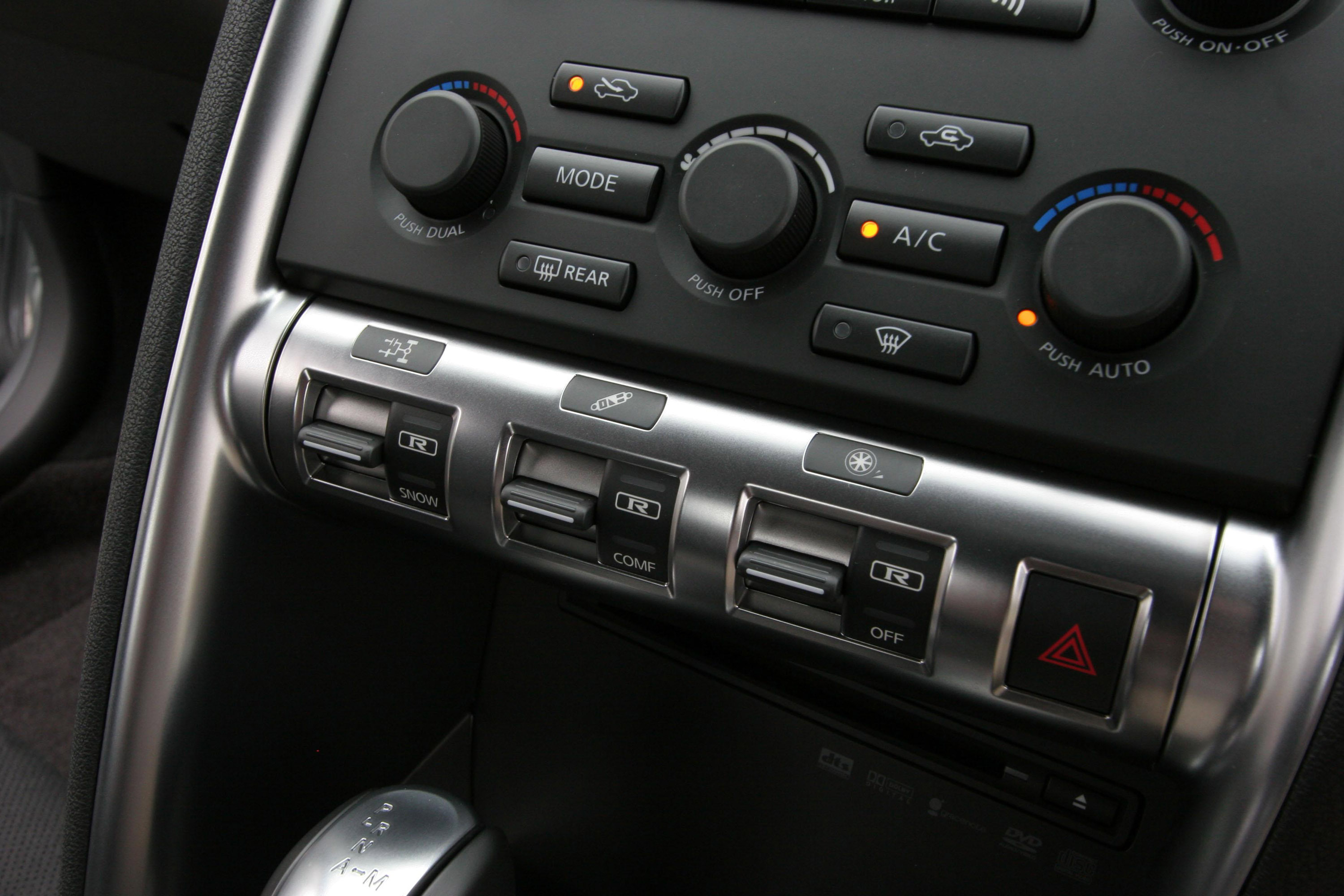 2009 Nissan lineup #7