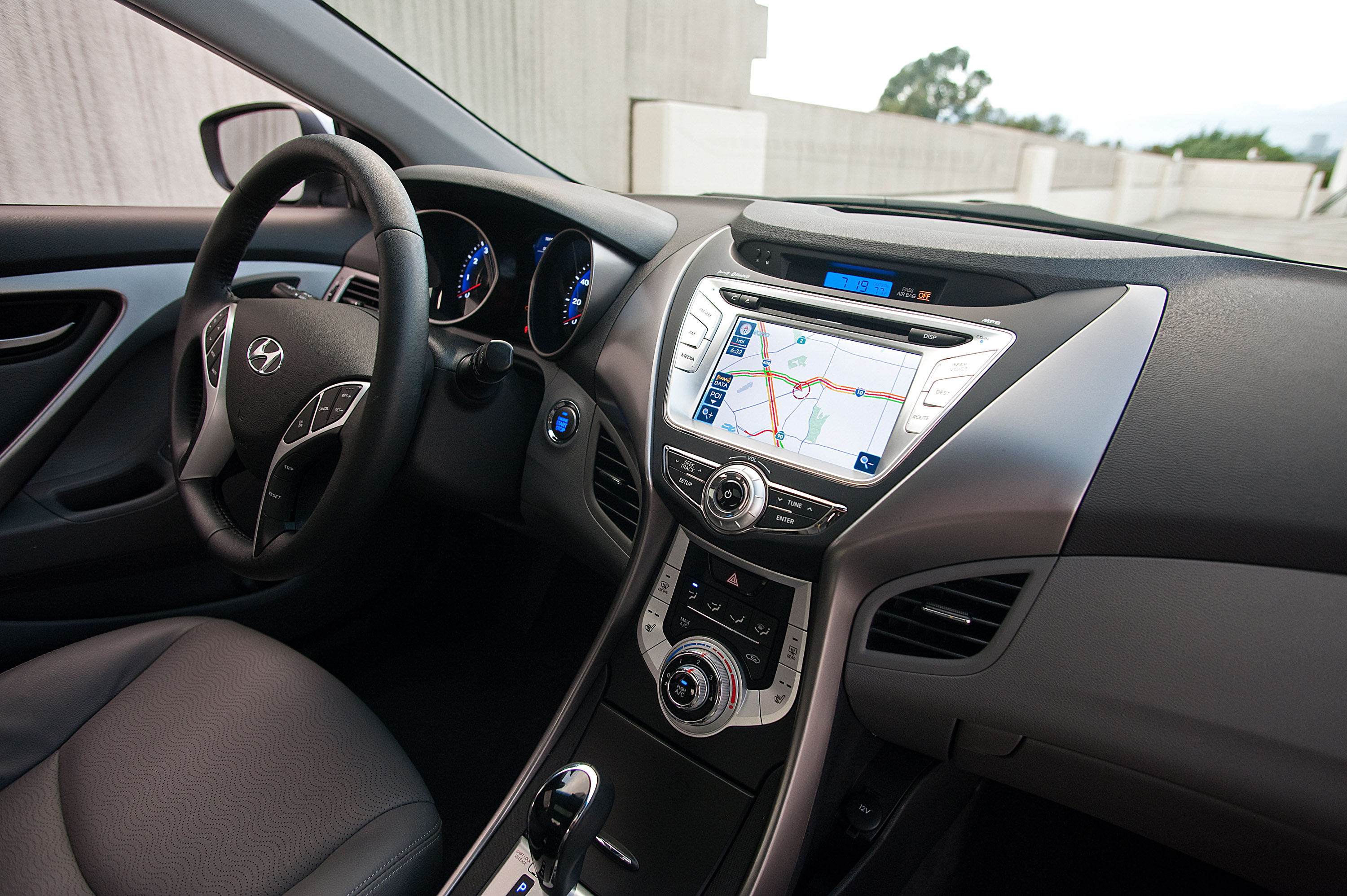 2011 Hyundai Elantra Picture 45578