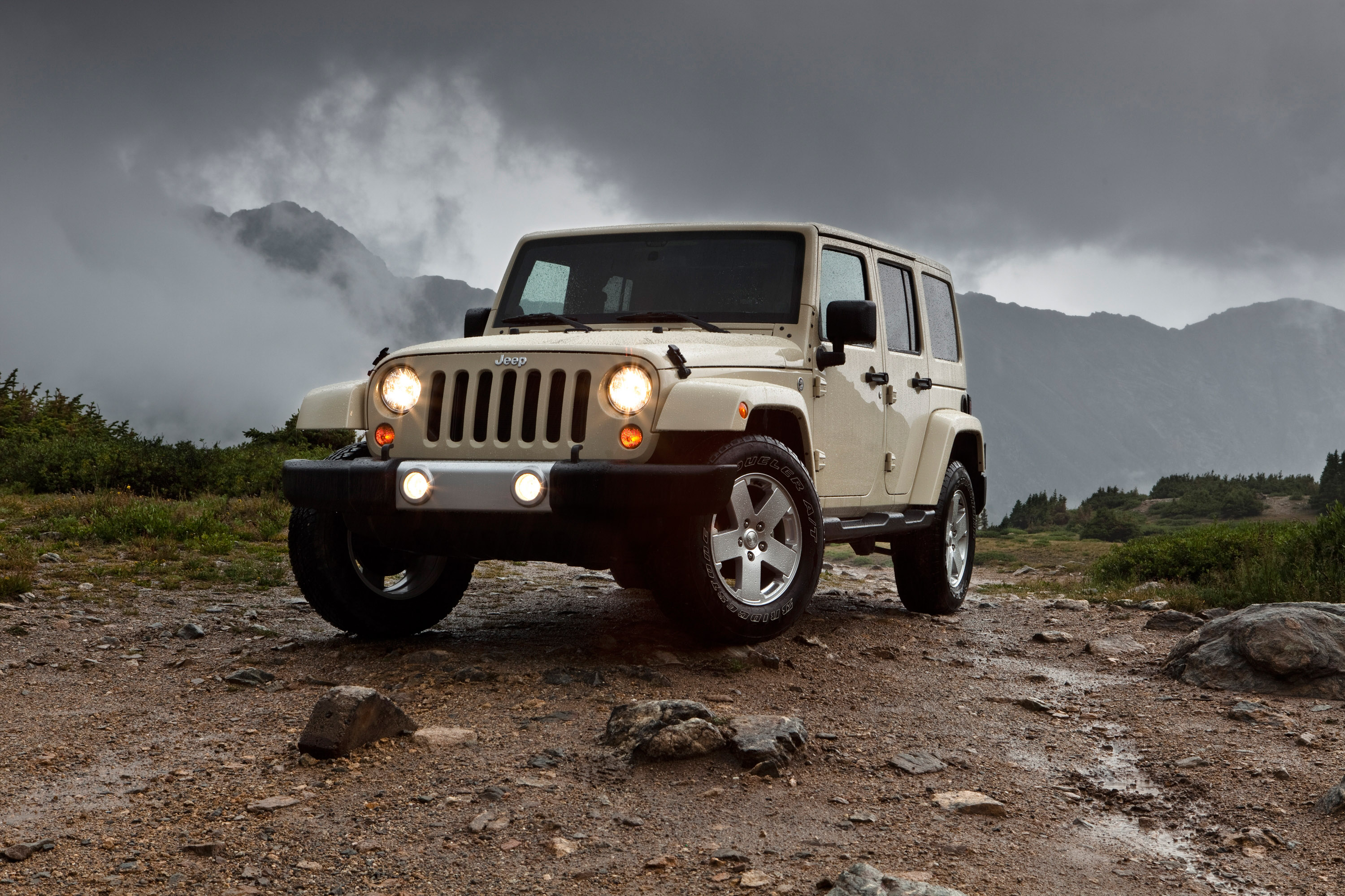 2011 Jeep Wrangler Unlimited Sahara