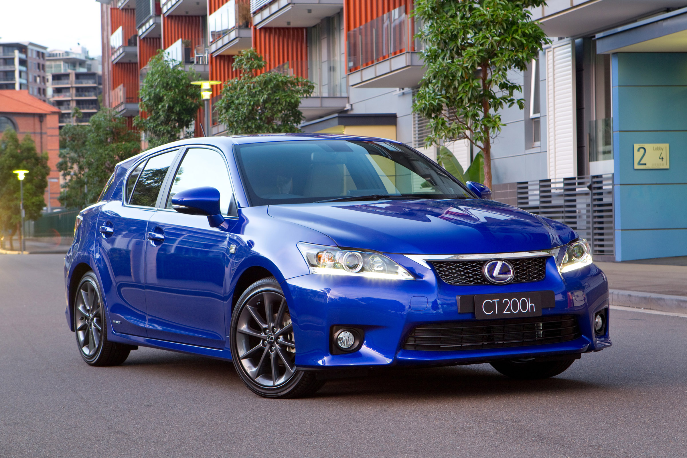 2011 Lexus CT 200h F Sport