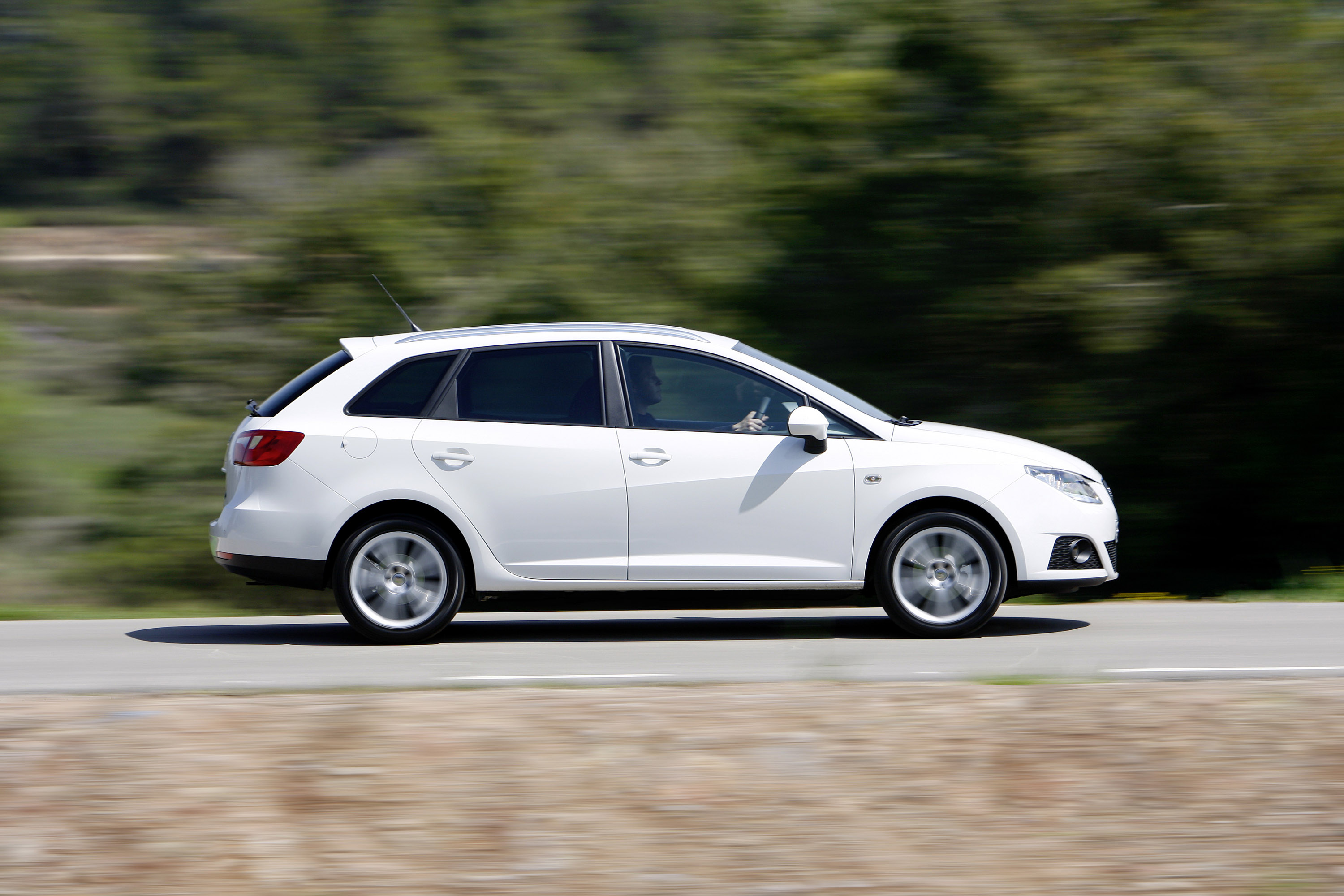 2011 SEAT Ibiza ST - Picture 37657