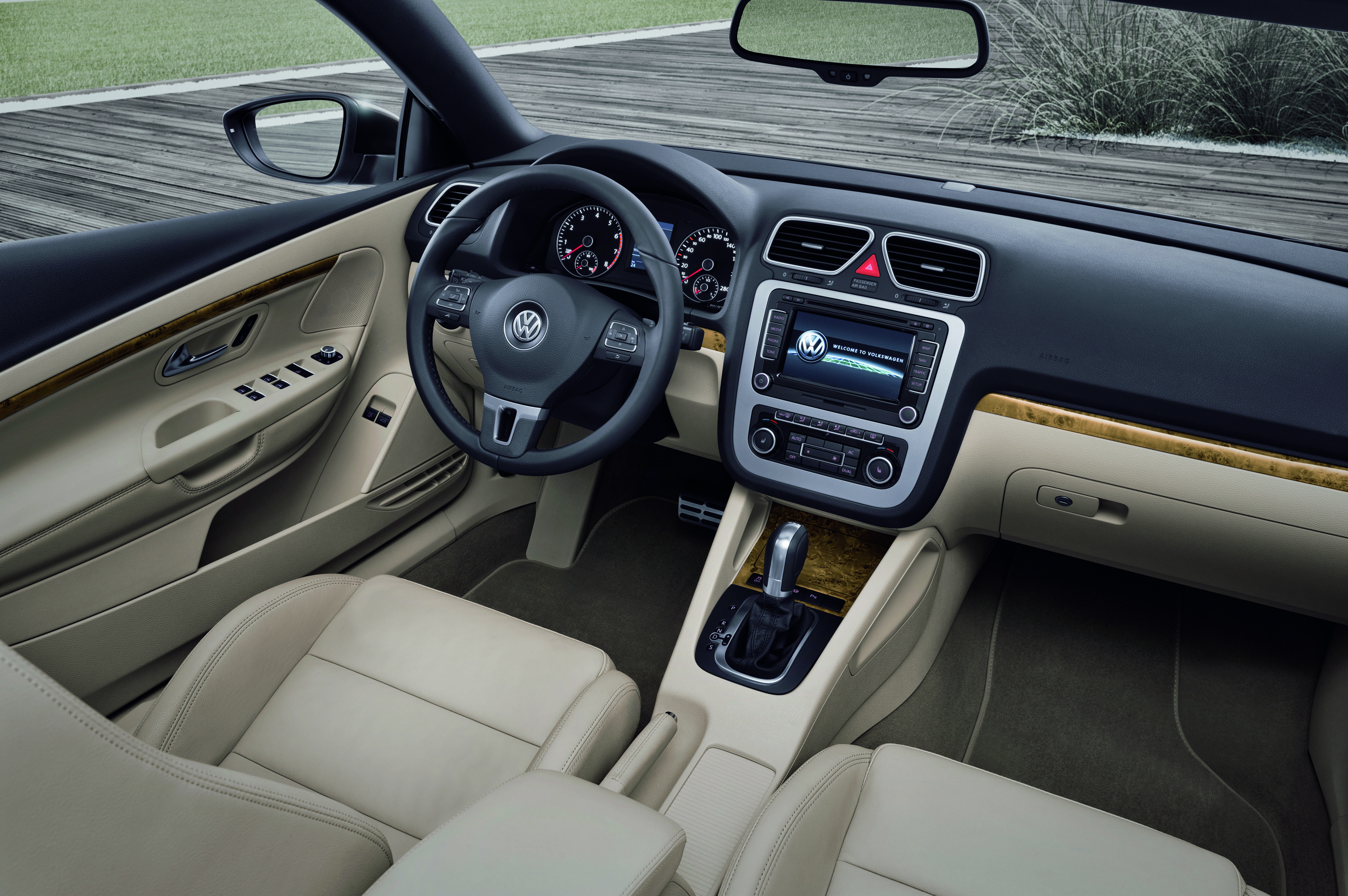 2011 Volkswagen Eos 05 Picture | High Resolution 2011 Volkswagen Eos 05 Picture | High Resolution