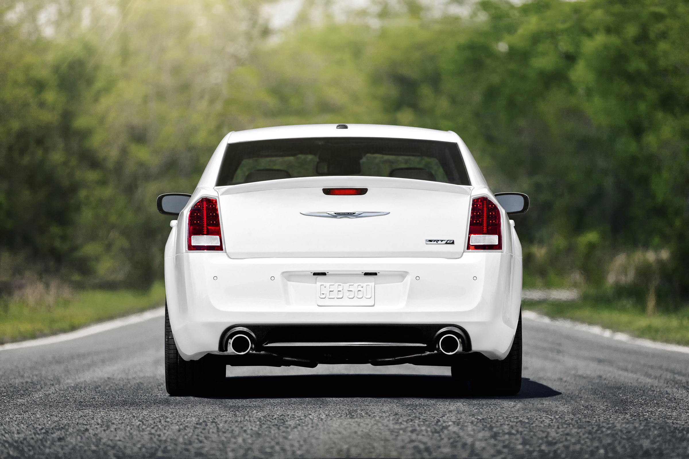 2012 Chrysler 300 srt8 pictures #2