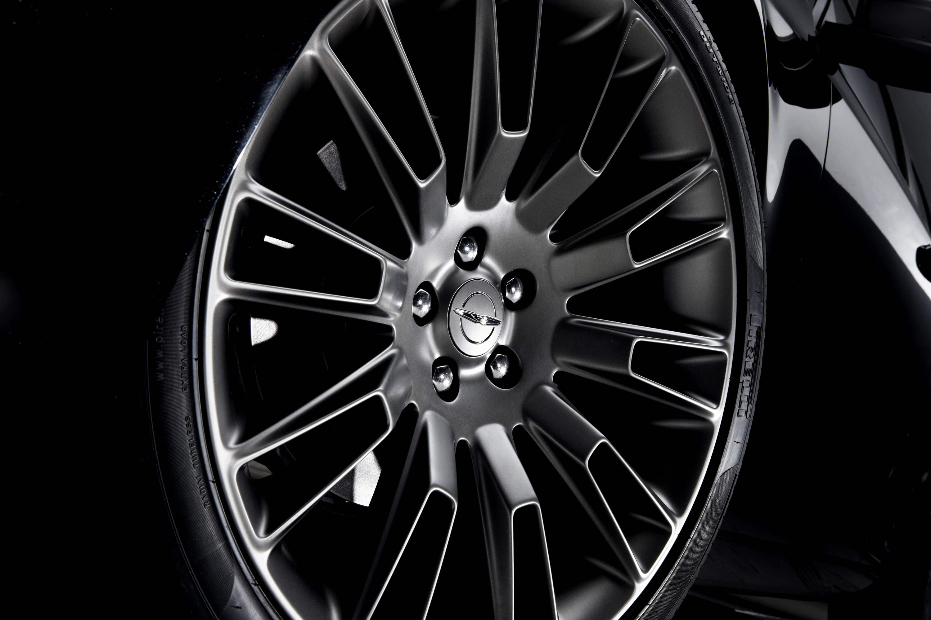 2013 Chrysler 300c john varvatos #3