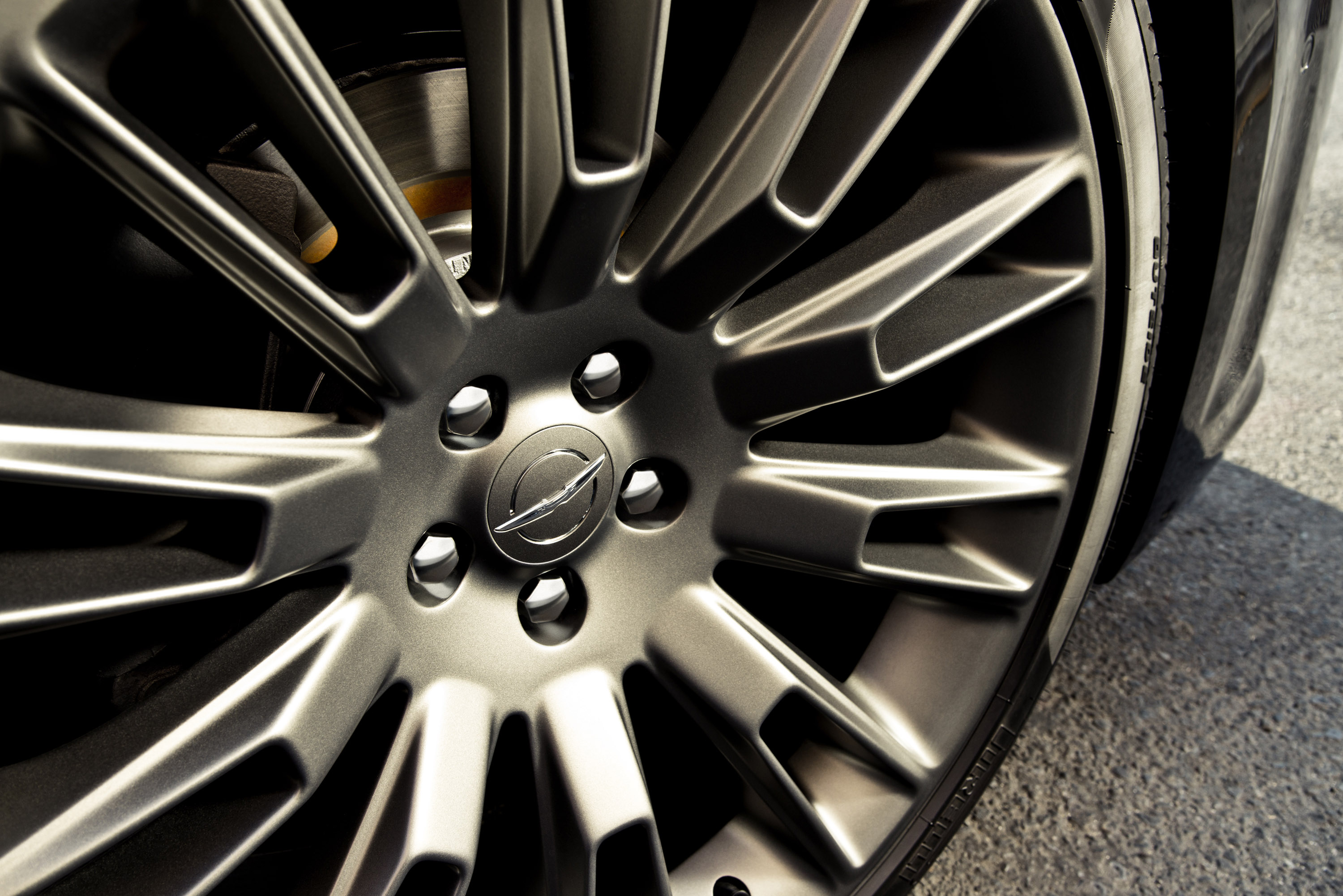 2013 Chrysler 300 john varvatos review #3