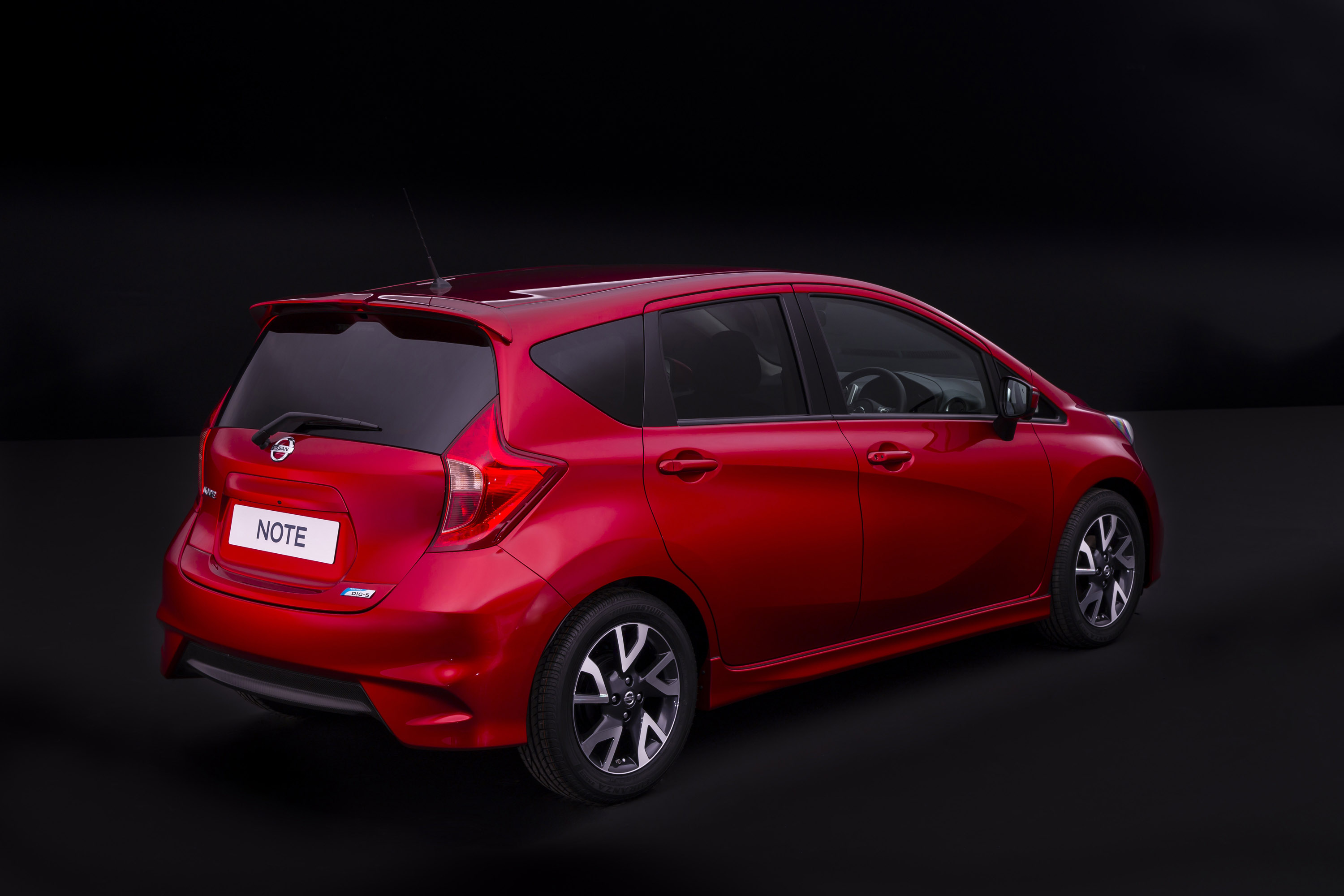 2013 Nissan Note EU Design and Technology Connected