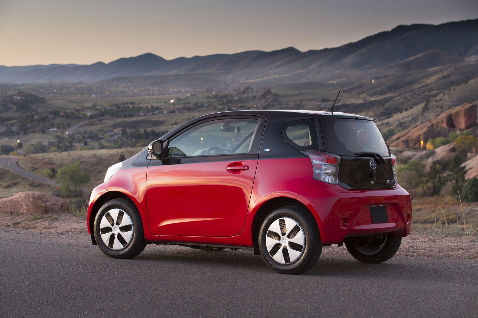 2013 Scion iQ EV Performance and Efficiency