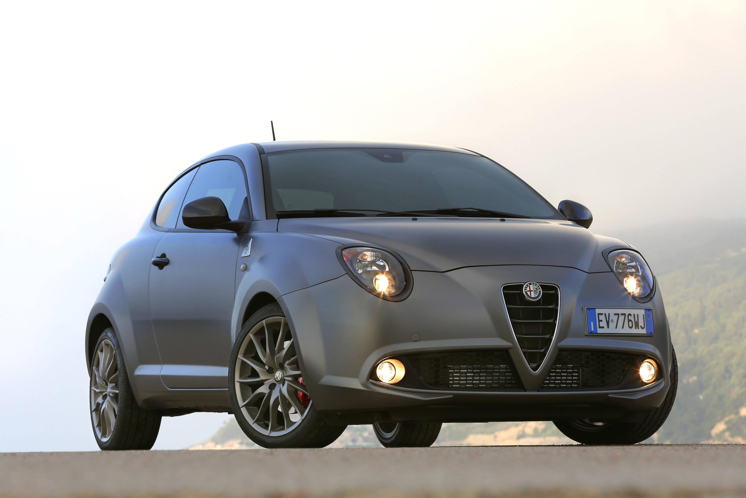 Alfa Romeo Mito And Giulietta Quadrifoglio Verde Debut At