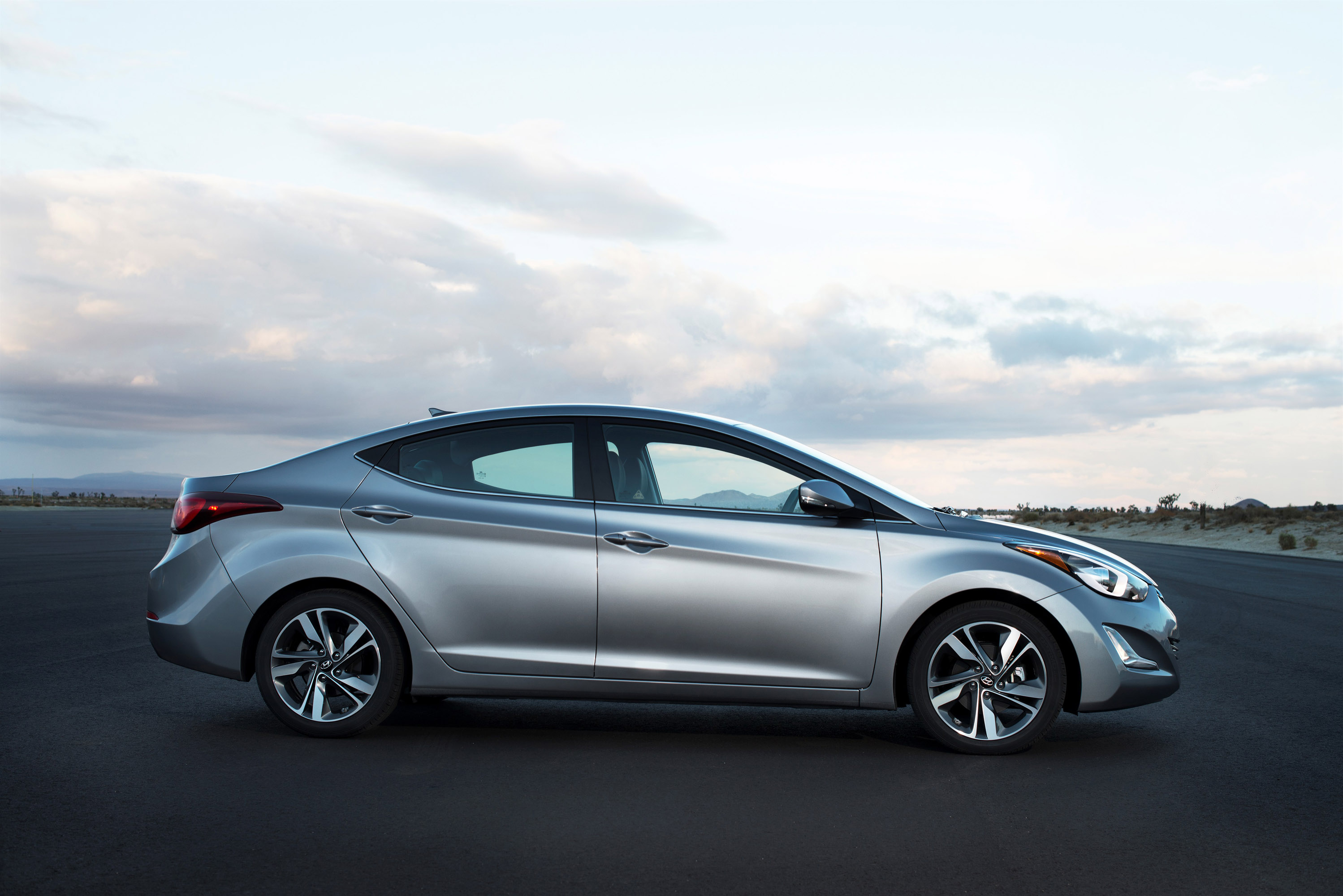 2015 Hyundai Elantra Kbb - imw65na