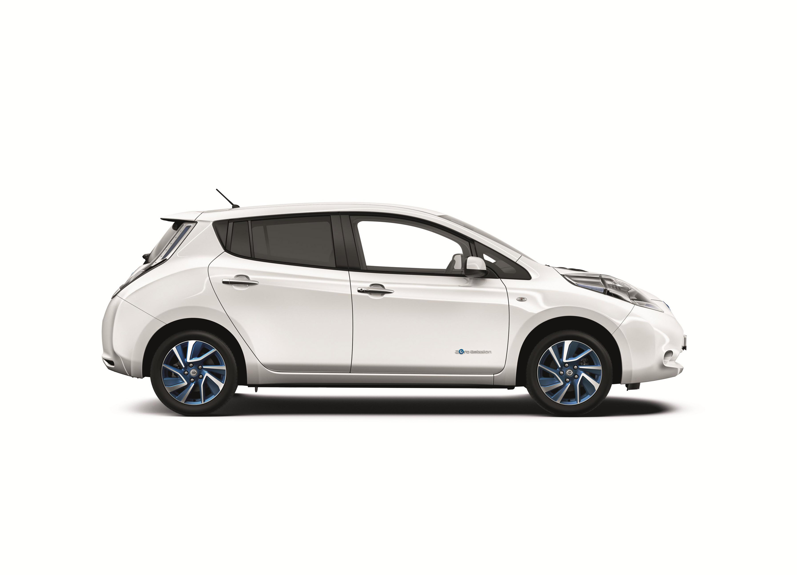 What is the range on a nissan leaf