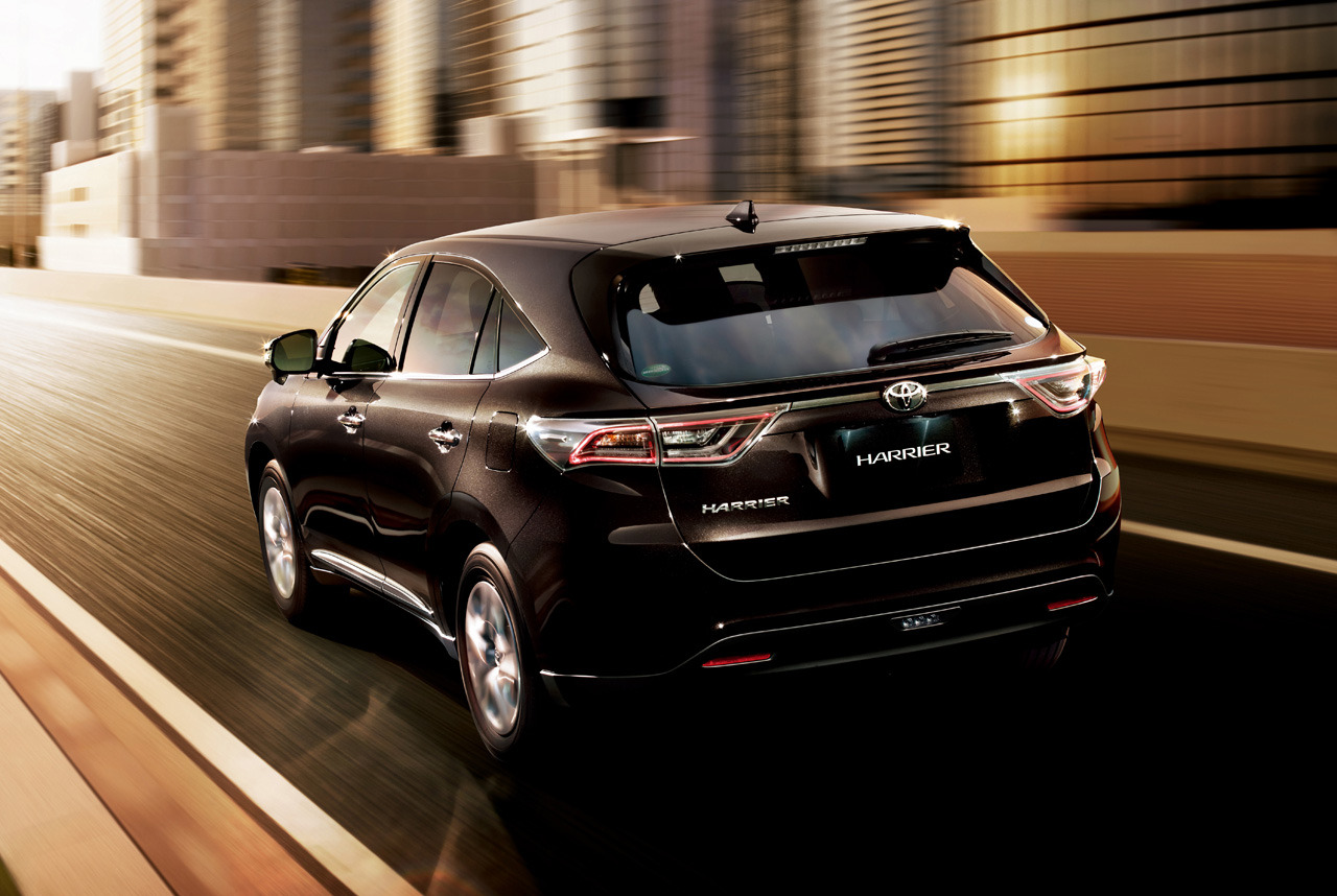 2015 Toyota Harrier Gets Redesigned