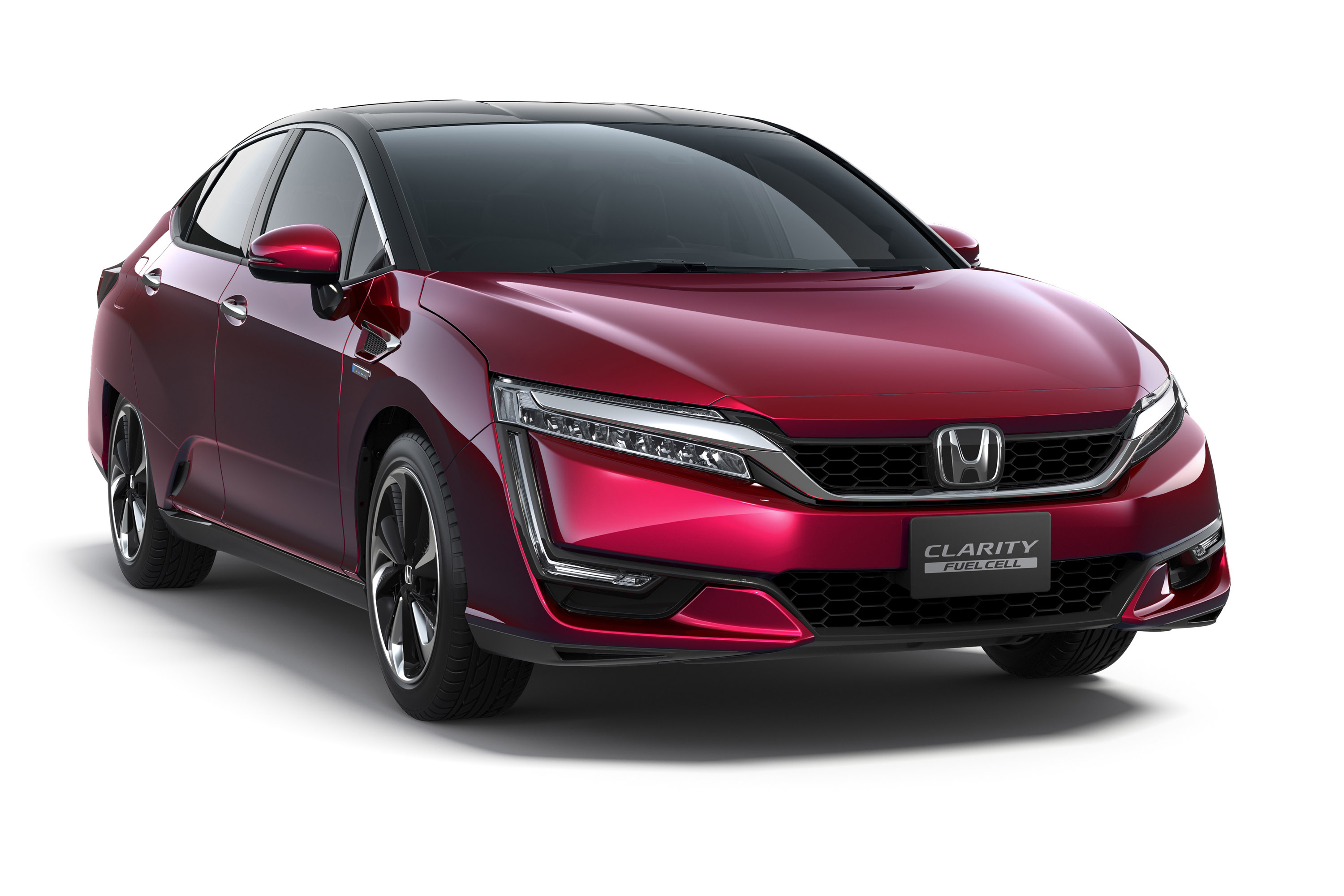 Honda Clarity Fuel Cell Goes on Sale in the U.S.