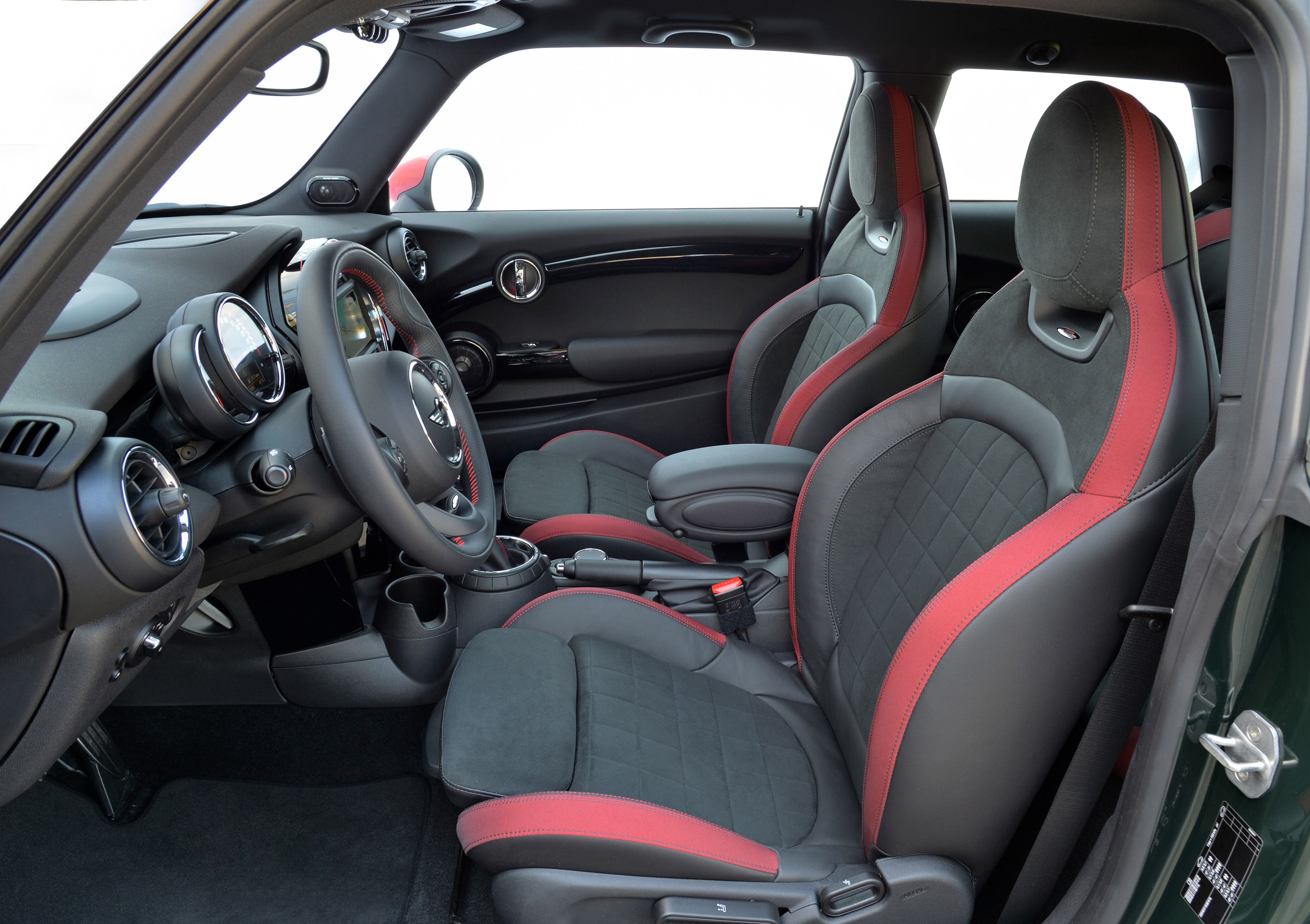 Brabus 2014 Mercedes-Benz C-Class W205 Brabus 2014 Mercedes-Benz C-Class W205