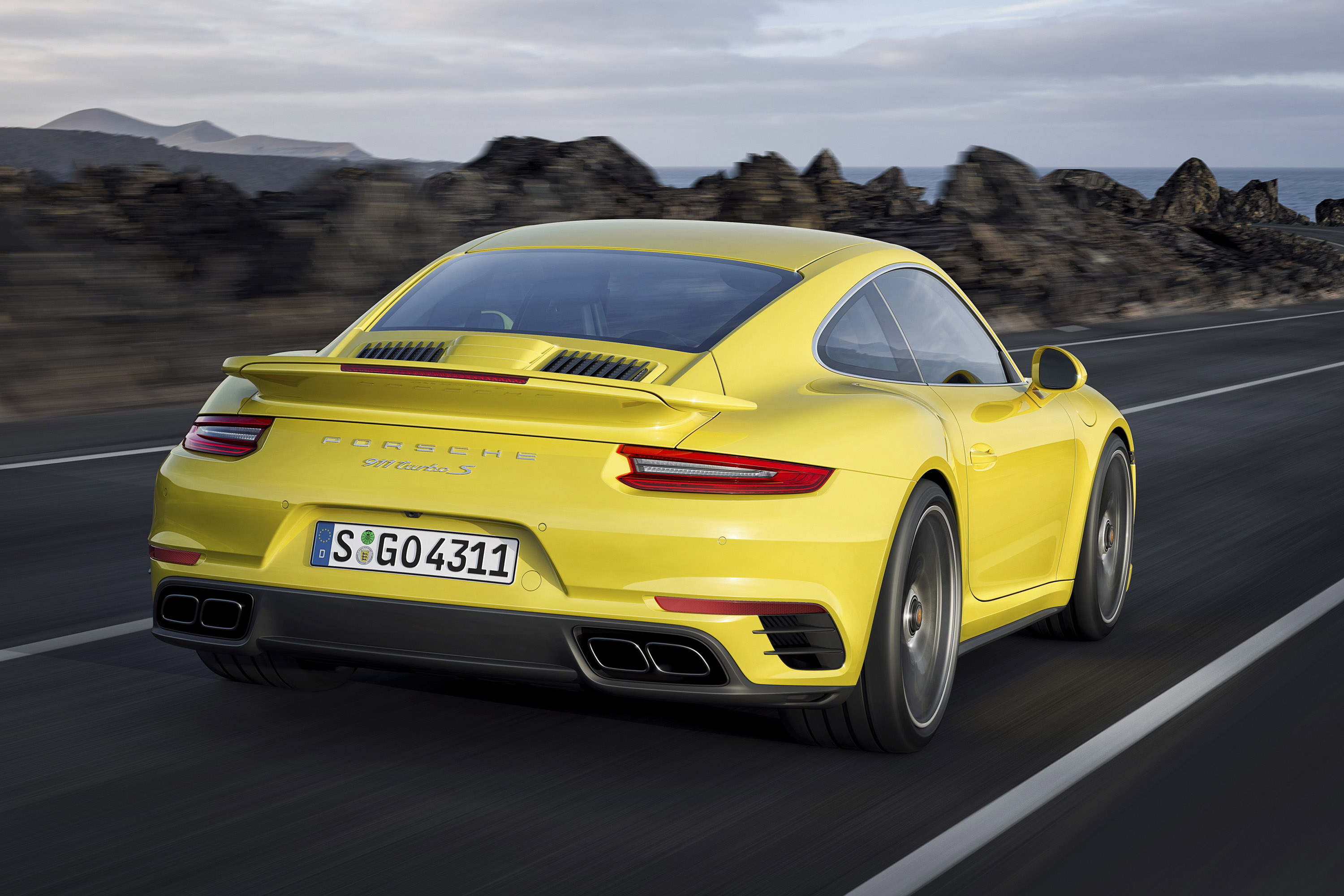 Porsche will unveil 2017 911 Sport in January 2016