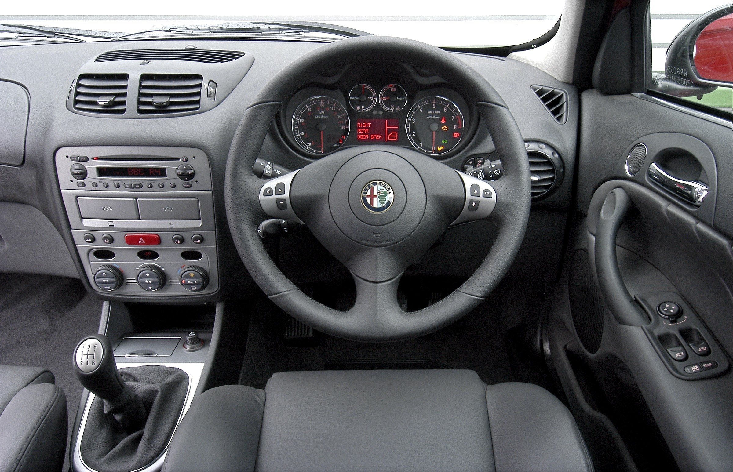 alfa romeo 2005