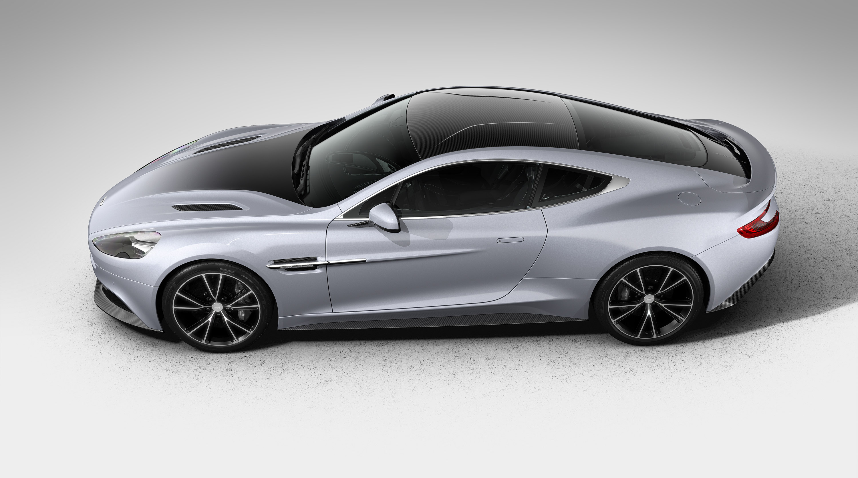 aston martin vanquish toy