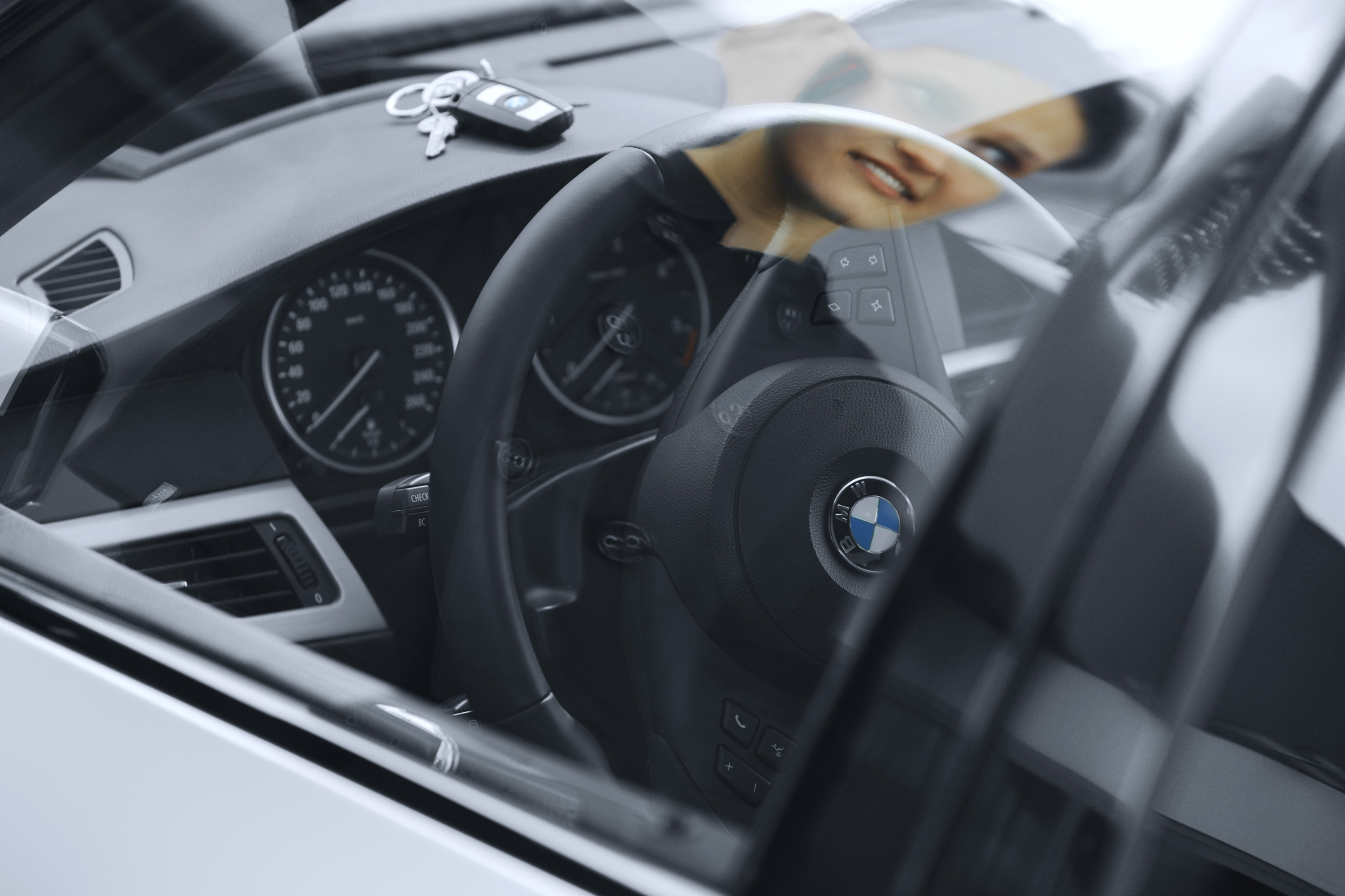Bmw auto lock when driving