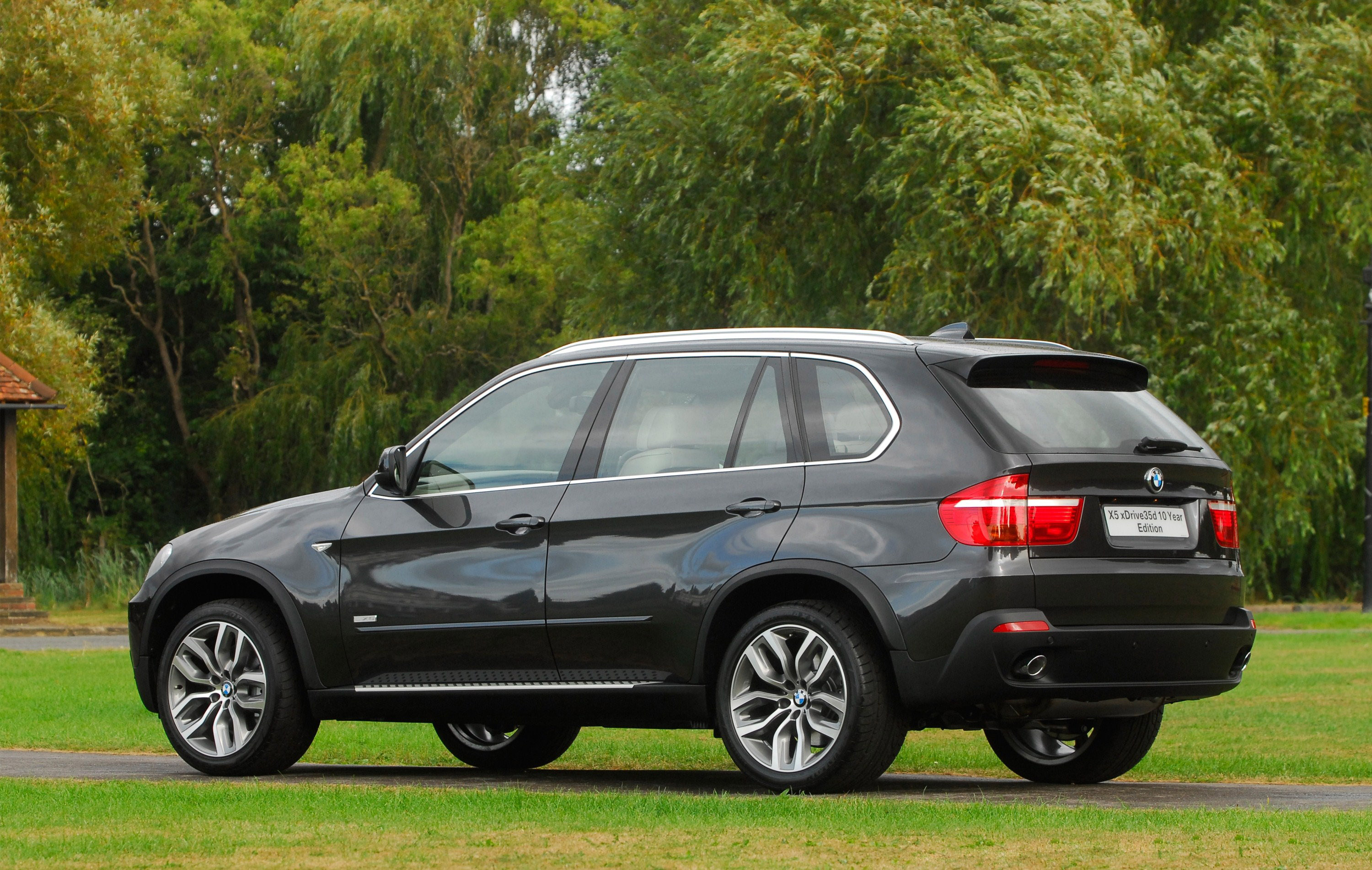 Bmw x5 10 year edition review