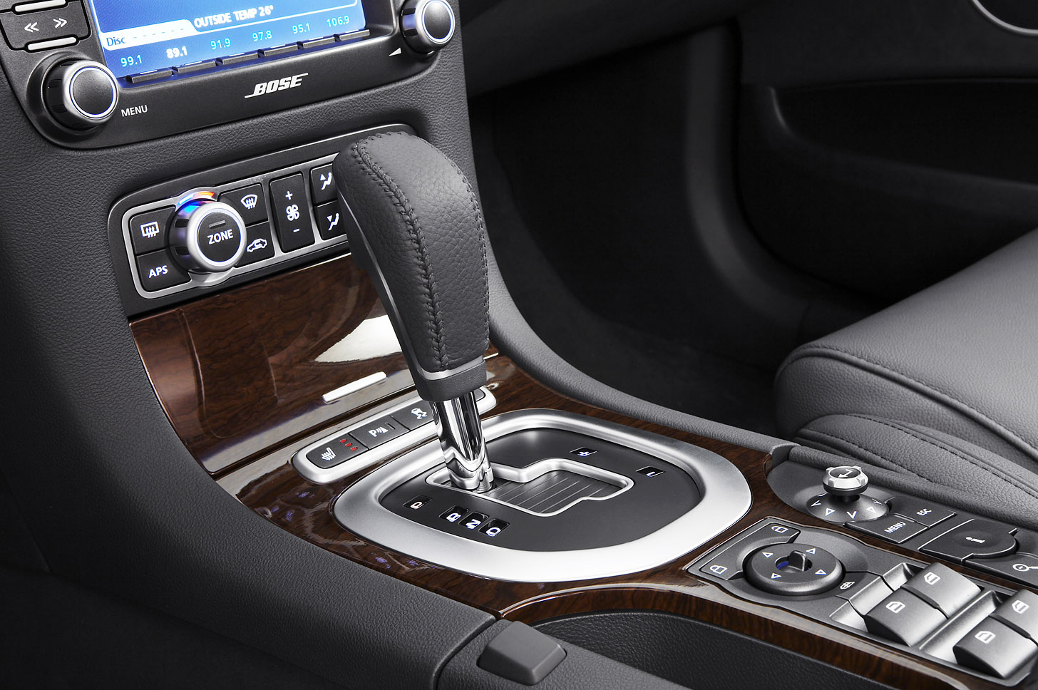 2013 Ford Fusion Hybrid Picture #8
