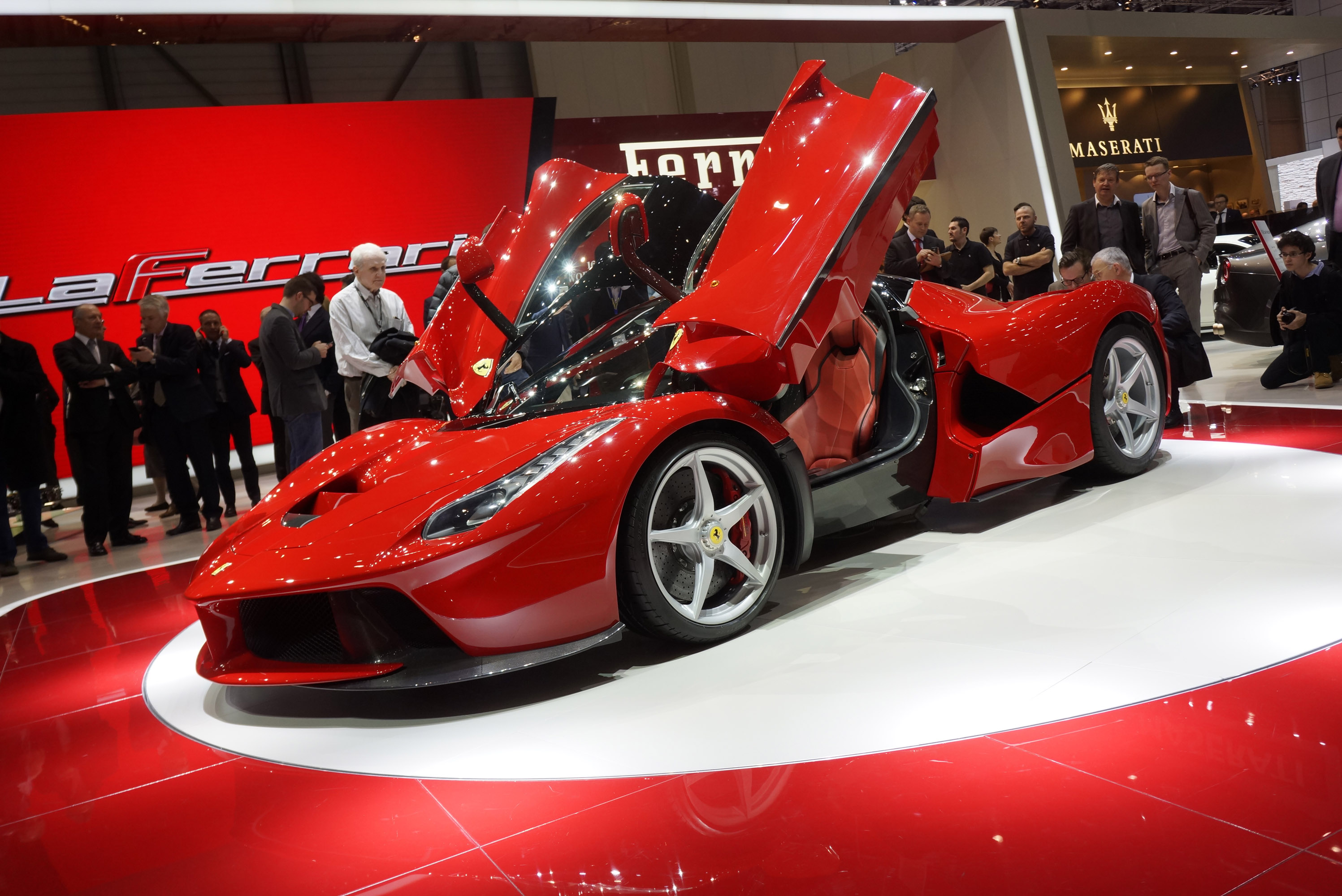 price of la ferrari