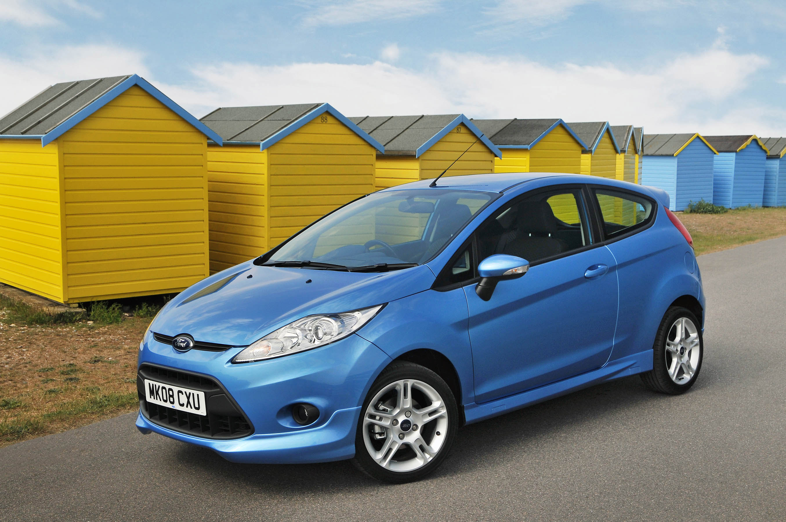 ford-fiesta-zetec-s_04.jpg