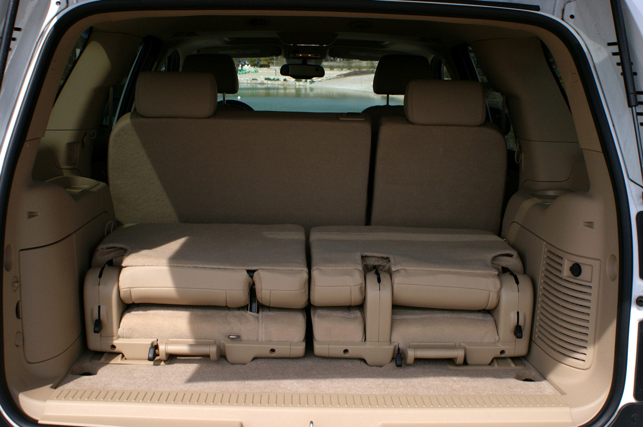 Chevrolet Tahoe Pictures