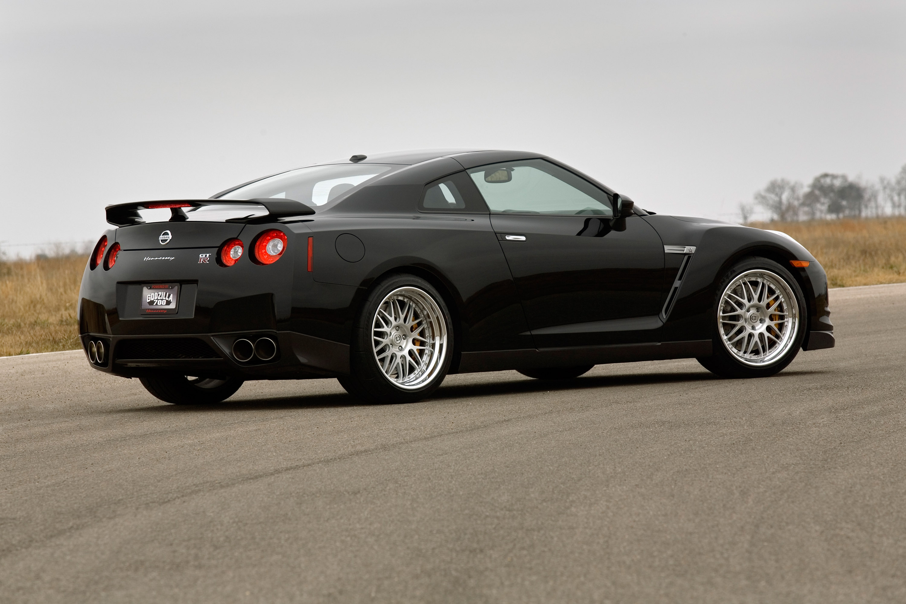 Fifth gear nissan gtr review #2
