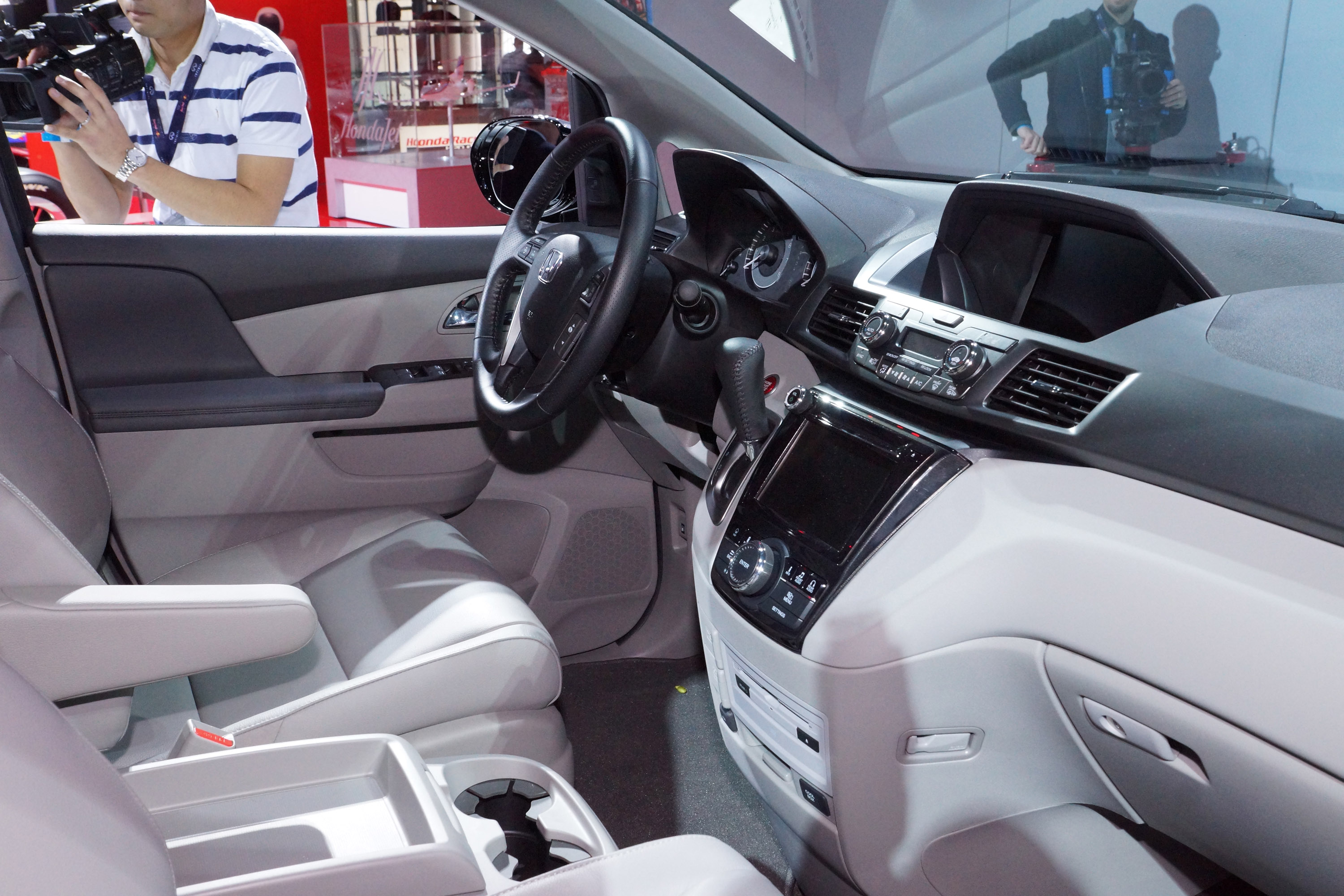 2017 Honda Odyssey >> Honda Odyssey Touring Elite New York 2013 - Picture 83723 2017 Honda Odyssey >> Honda Odyssey Touring Elite New York 2013 - Picture 83723