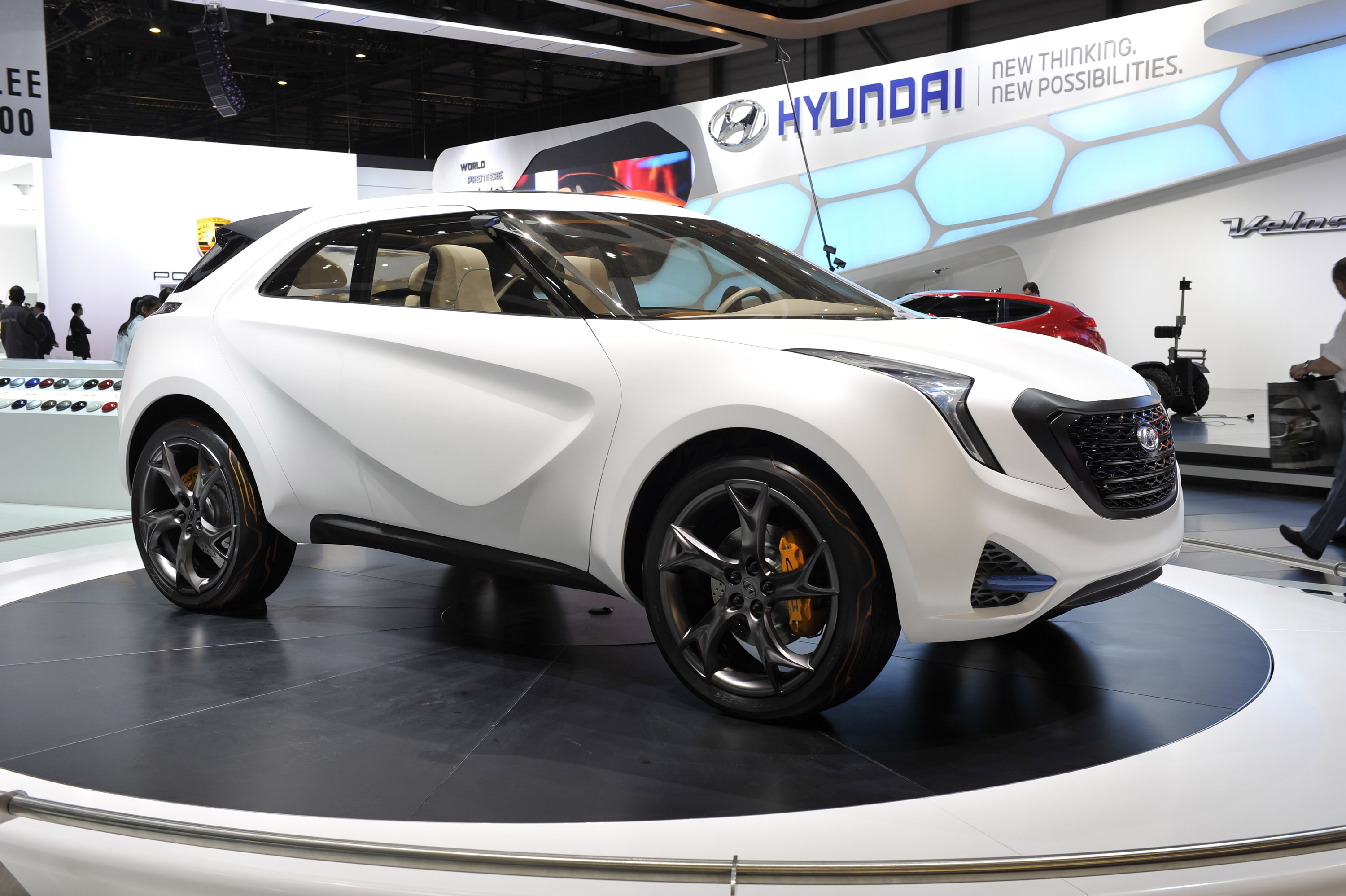 hyundai curb hyundai curb