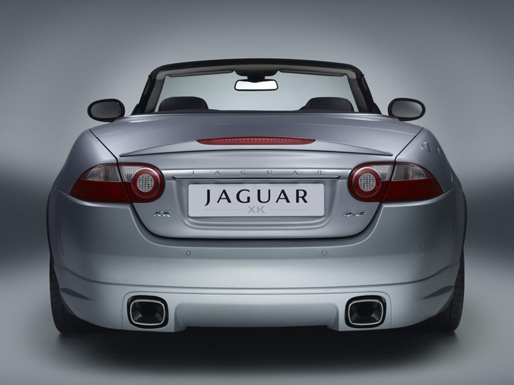 jaguar-xk-03.jpg