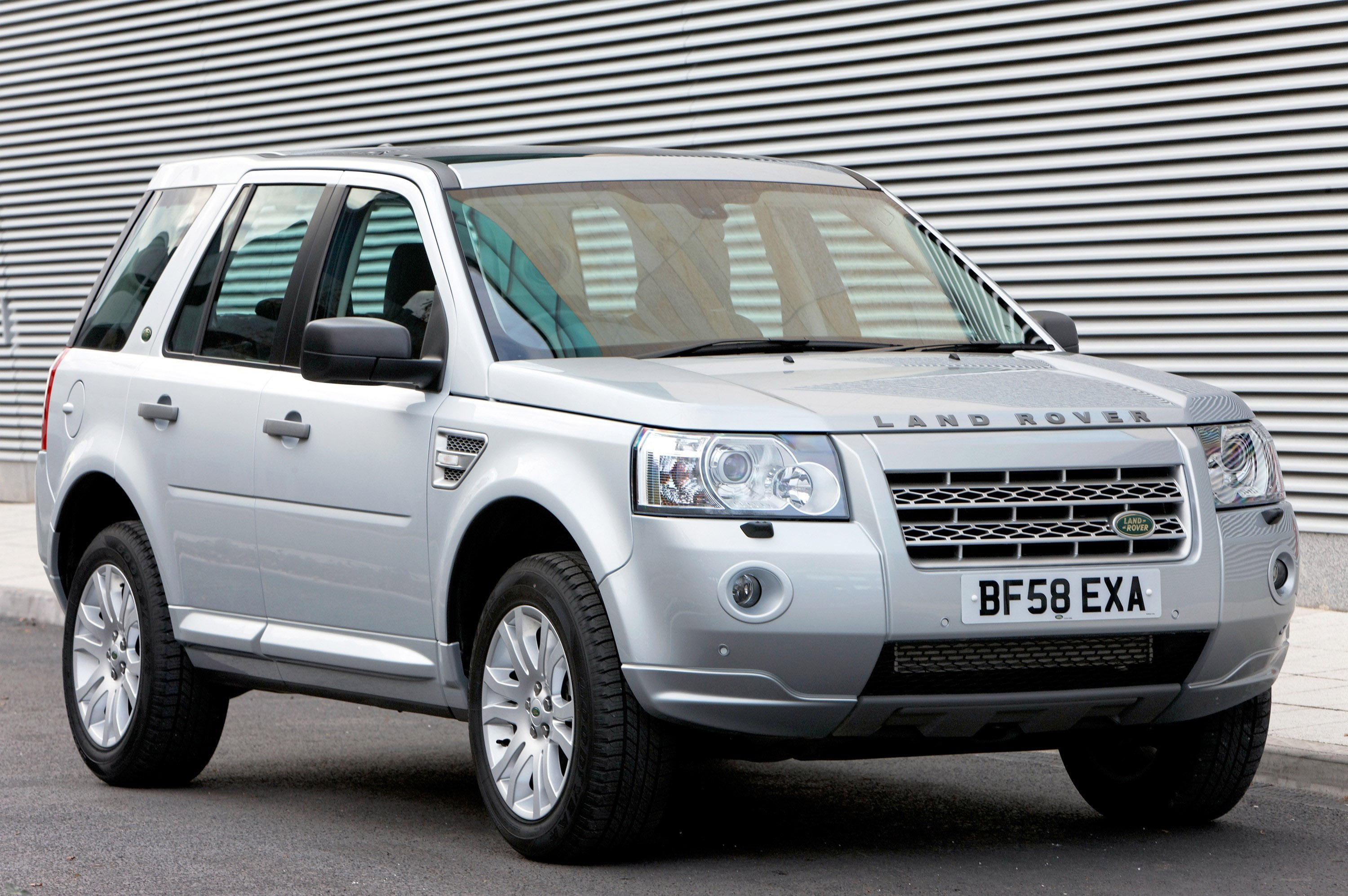 Freelander 2 TD4_e Land Rover's Most FuelEfficient Car