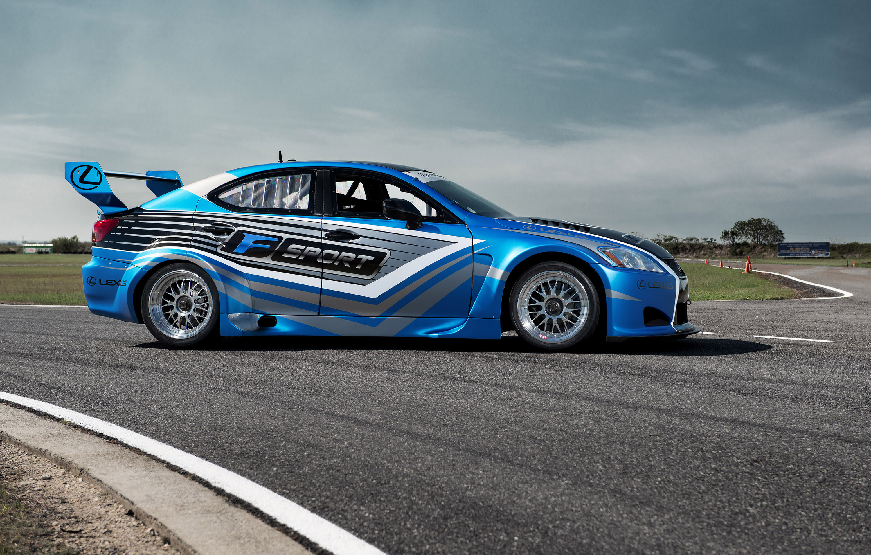Lexus IS F Race Car Generates 600 Horsepower