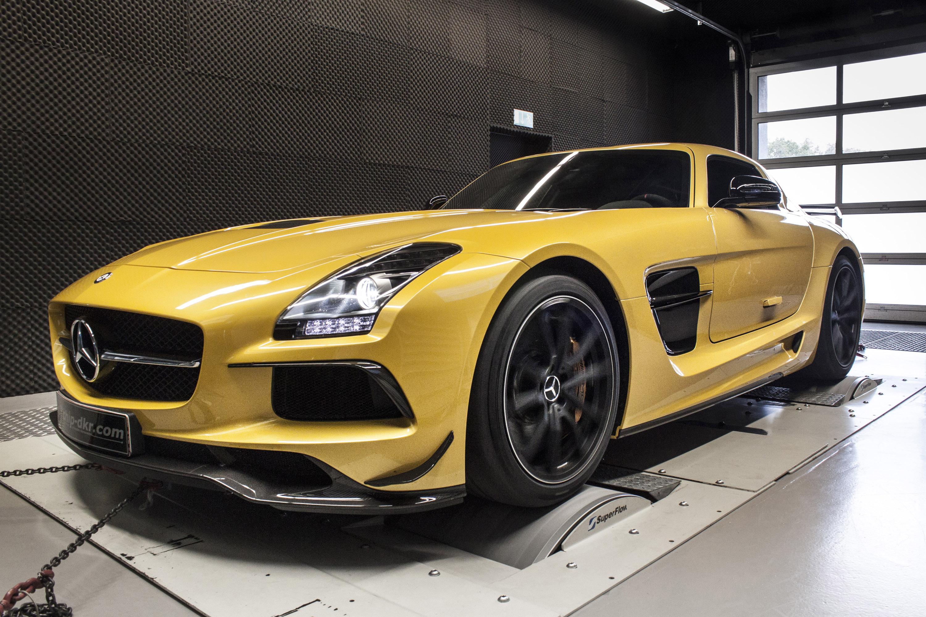 Mercedes-Benz SLS 6.3 AMG Black Series Powered-Up By Mcchip- pic