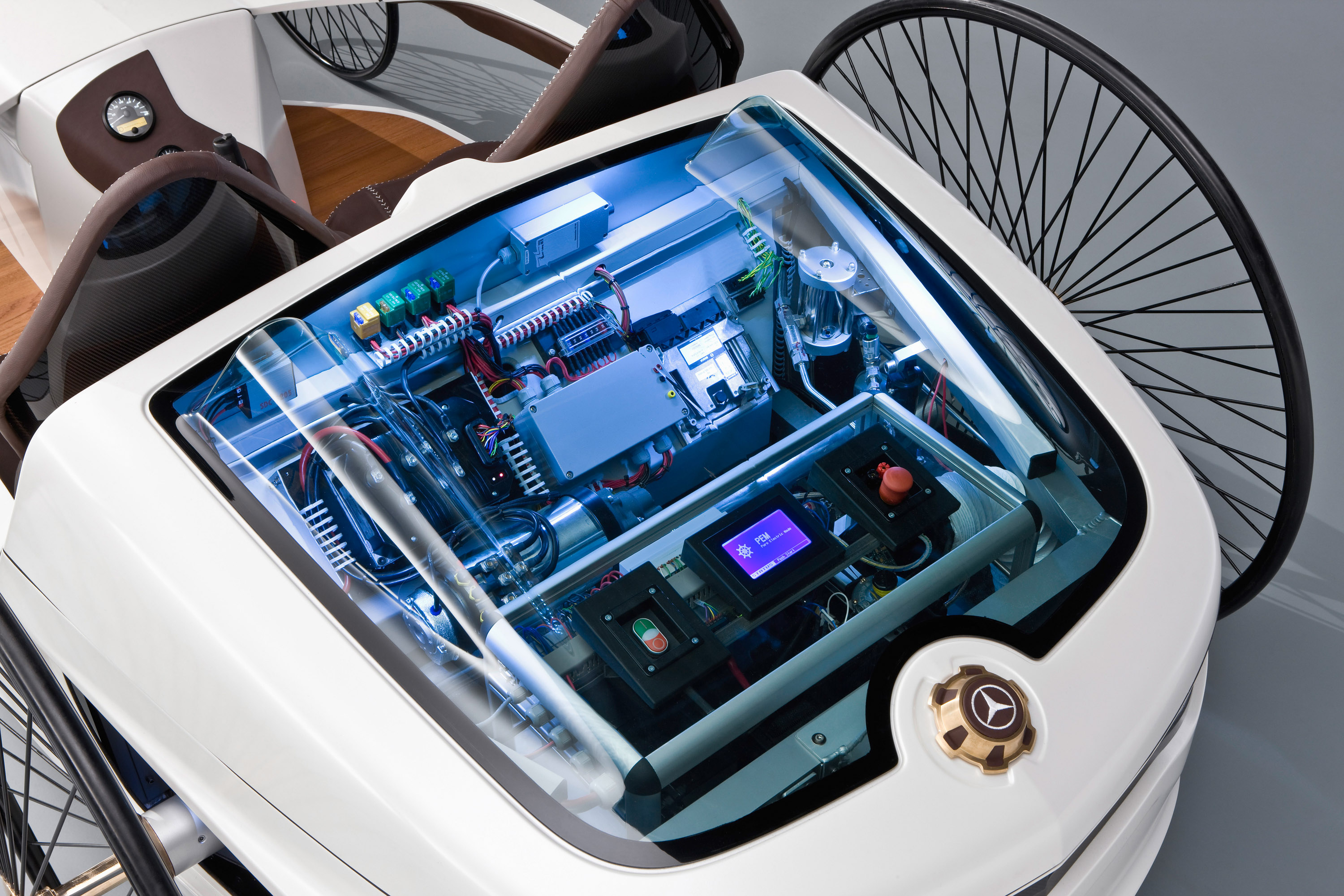 Mercedes-Benz F-CELL Roadster Mercedes-Benz F-CELL Roadster