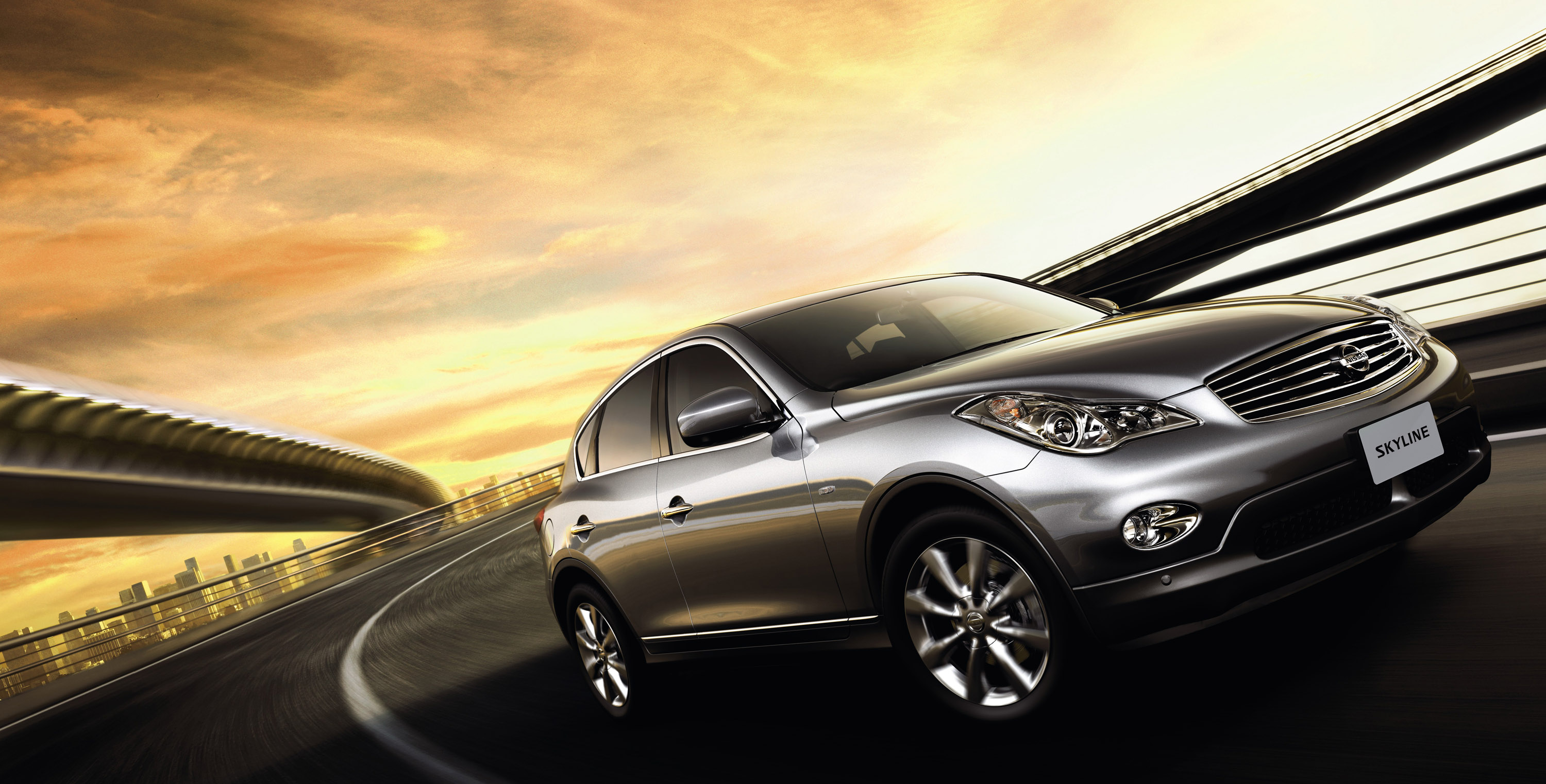 2010 Nissan skyline crossover review #5