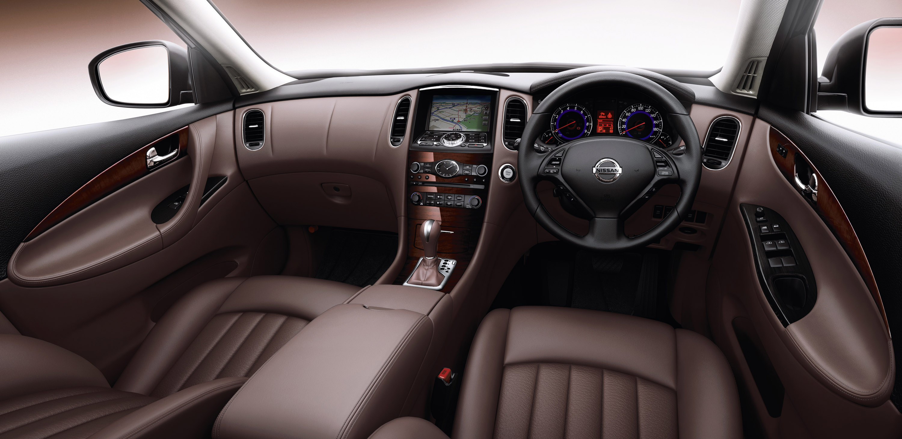2010 Nissan skyline crossover review #8