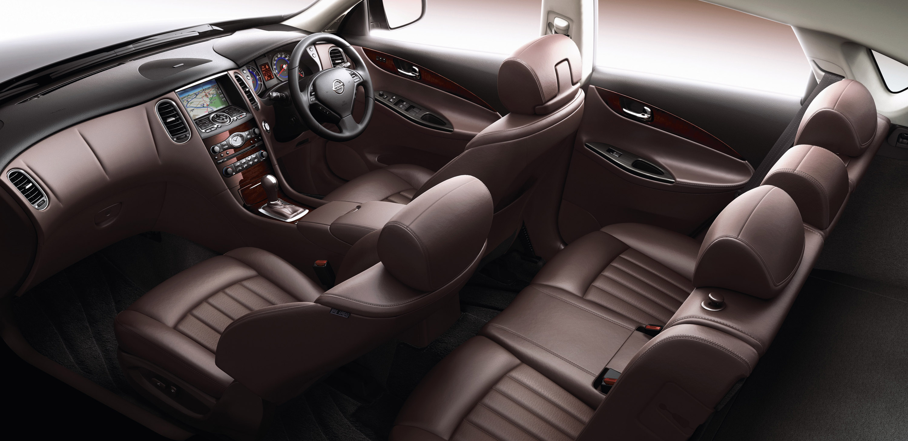 2010 Nissan skyline crossover review #4