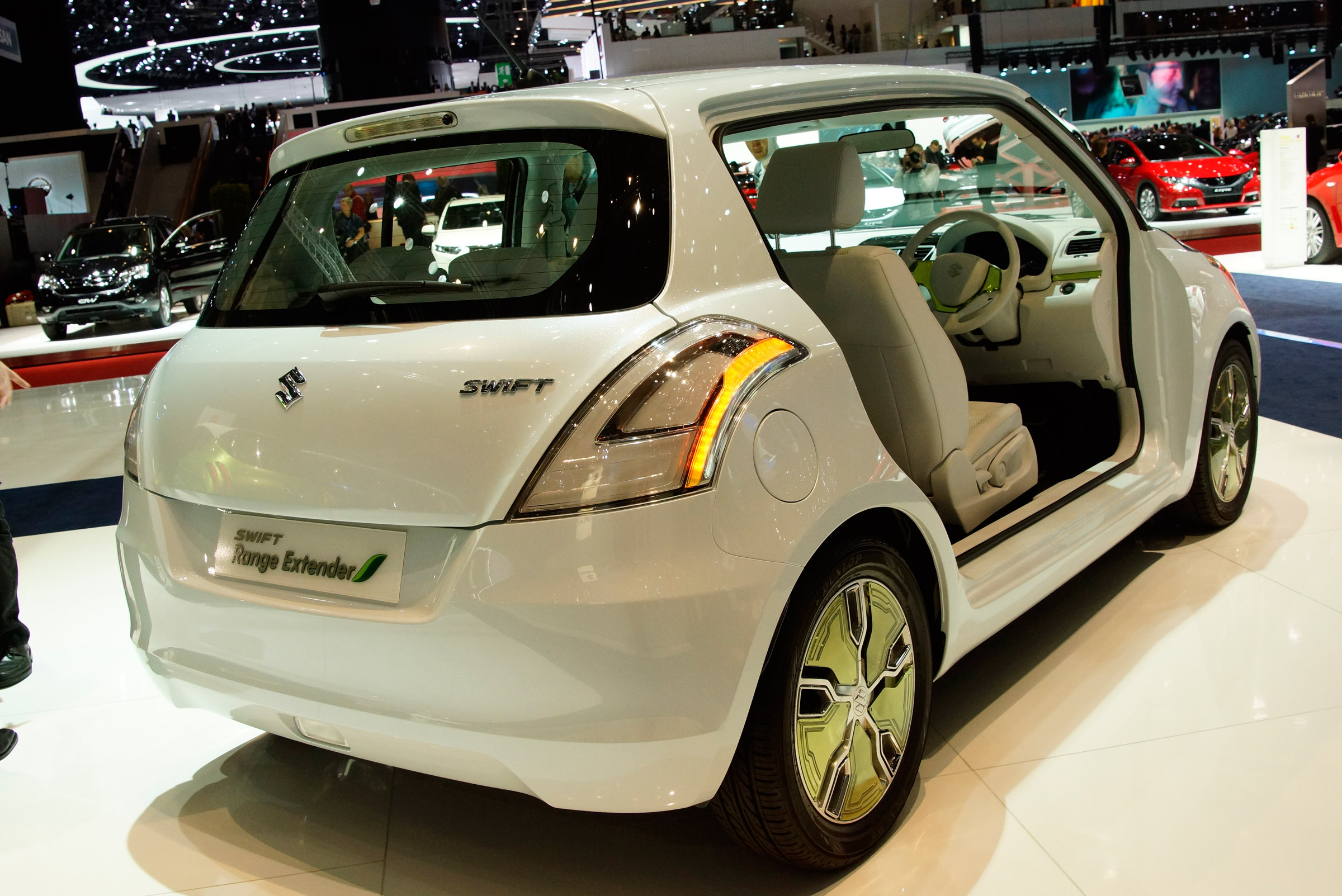 Suzuki Swift Range Extender Geneva 2012 - Picture 66214 Suzuki Swift Range Extender Geneva 2012 - Picture 66214
