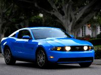 Ford Mustang GT (2010)