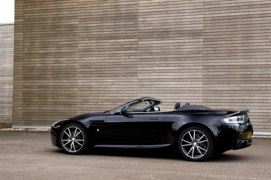 2011 Aston Martin V8 Vantage N420. Aston 2011 Aston Martin V8