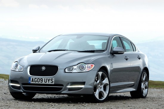 http://www.automobilesreview.com/img/2011-jaguar-xf/slides/2011-jaguar-xf-05.jpg