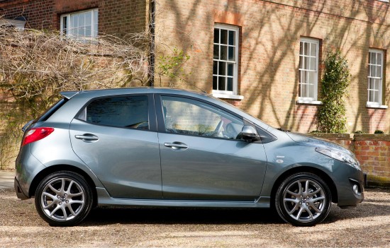 http://www.automobilesreview.com/img/2012-mazda2-venture-edition/slides/2012-mazda2-venture-edition-03.jpg