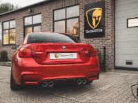 F82 BMW M4 Akrapovic Evolution Line Install (2014)