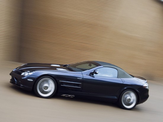 MercedesBenz SLR Mclaren Roadster Picture 2
