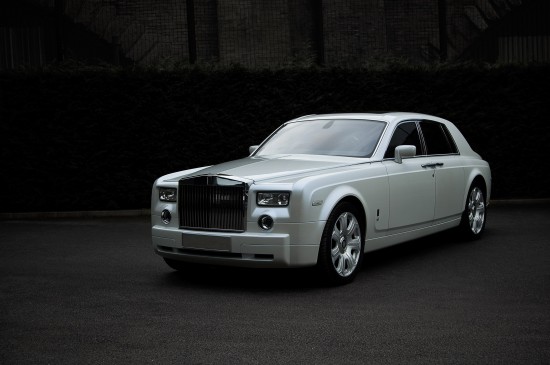 Project Kahn Pearl White Rolls Royce Phantom Picture 2